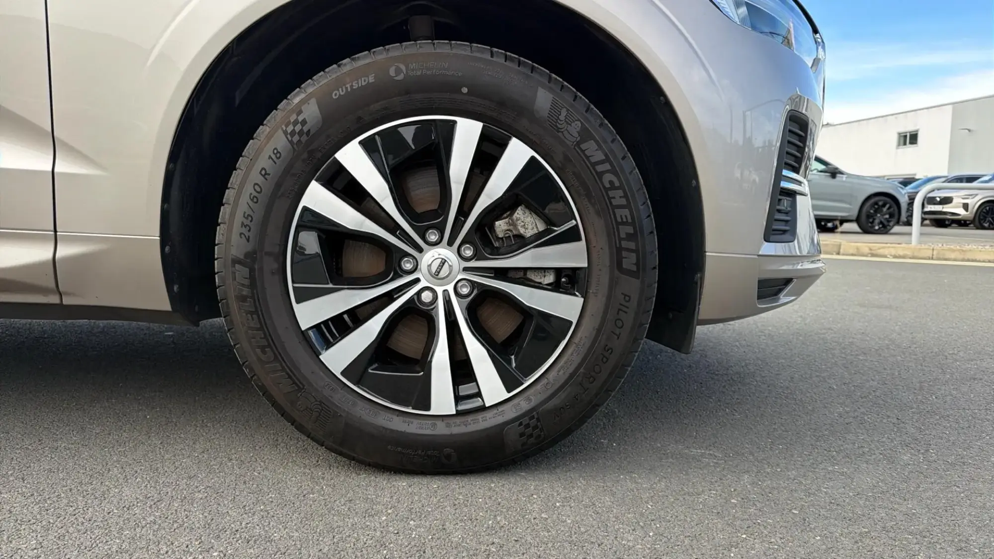 Volvo XC60 Image 9 Volvo XC60 Image 9