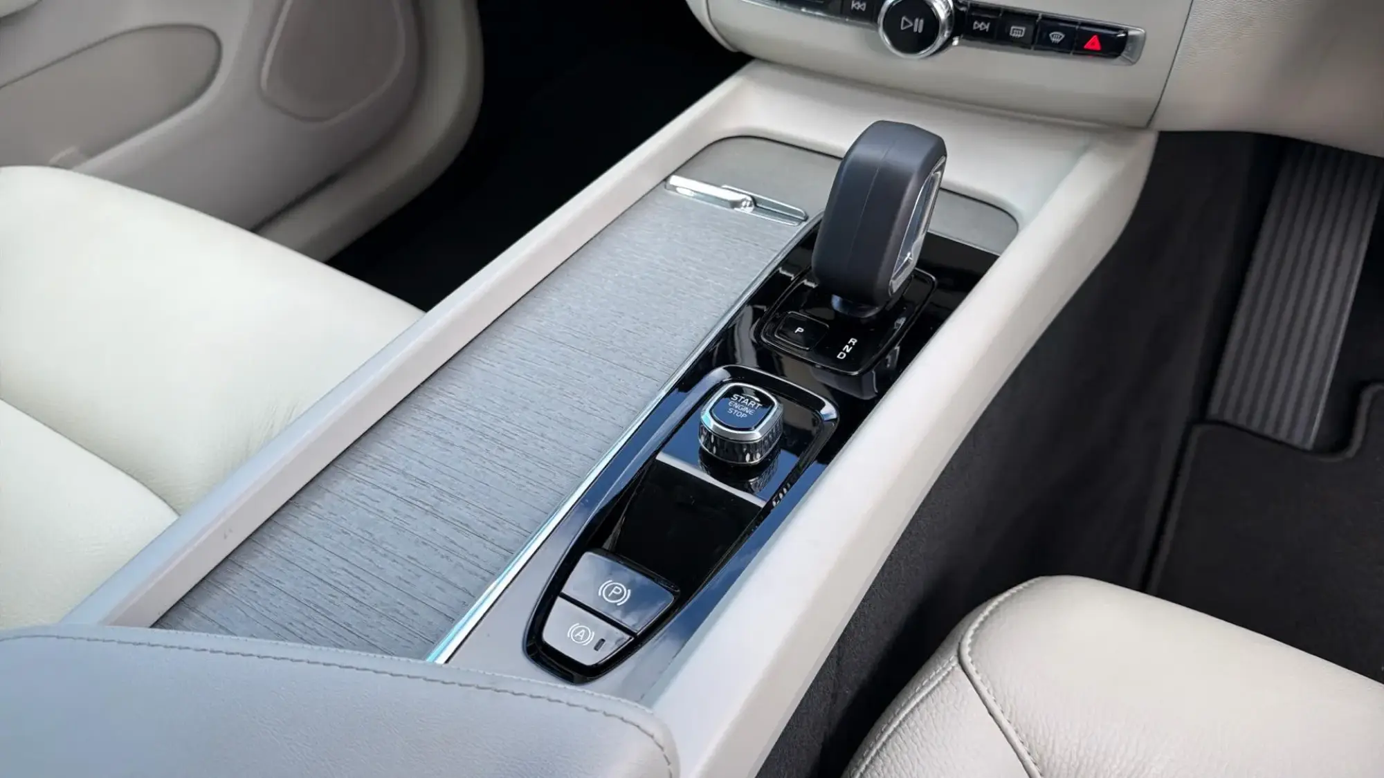 Volvo XC60 Image 24 Volvo XC60 Image 24