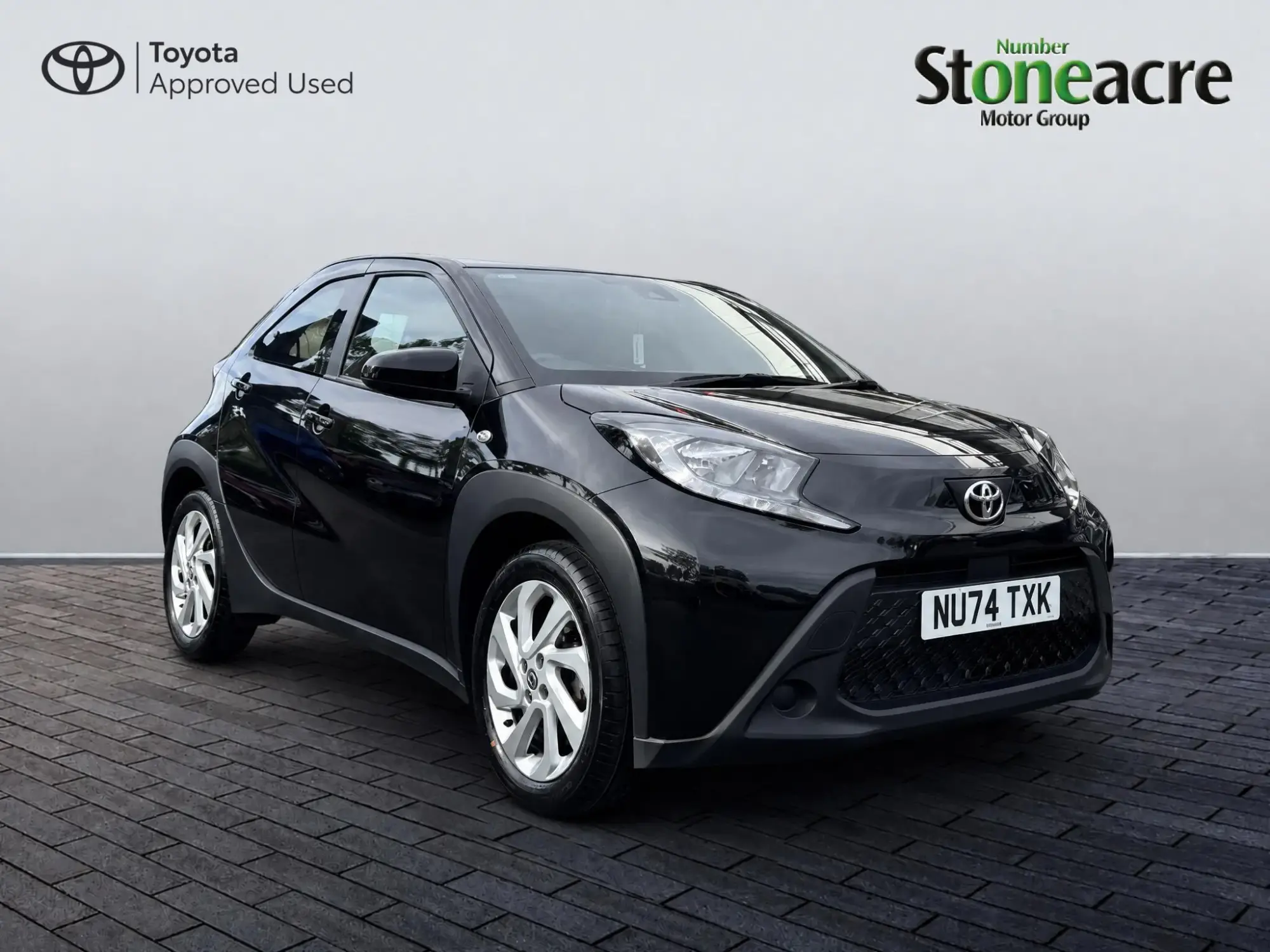 Toyota Aygo X 1.0 VVT-i Pure 5dr NU74TXK Image 1 Toyota Aygo X 1.0 VVT-i Pure 5dr NU74TXK Image 1