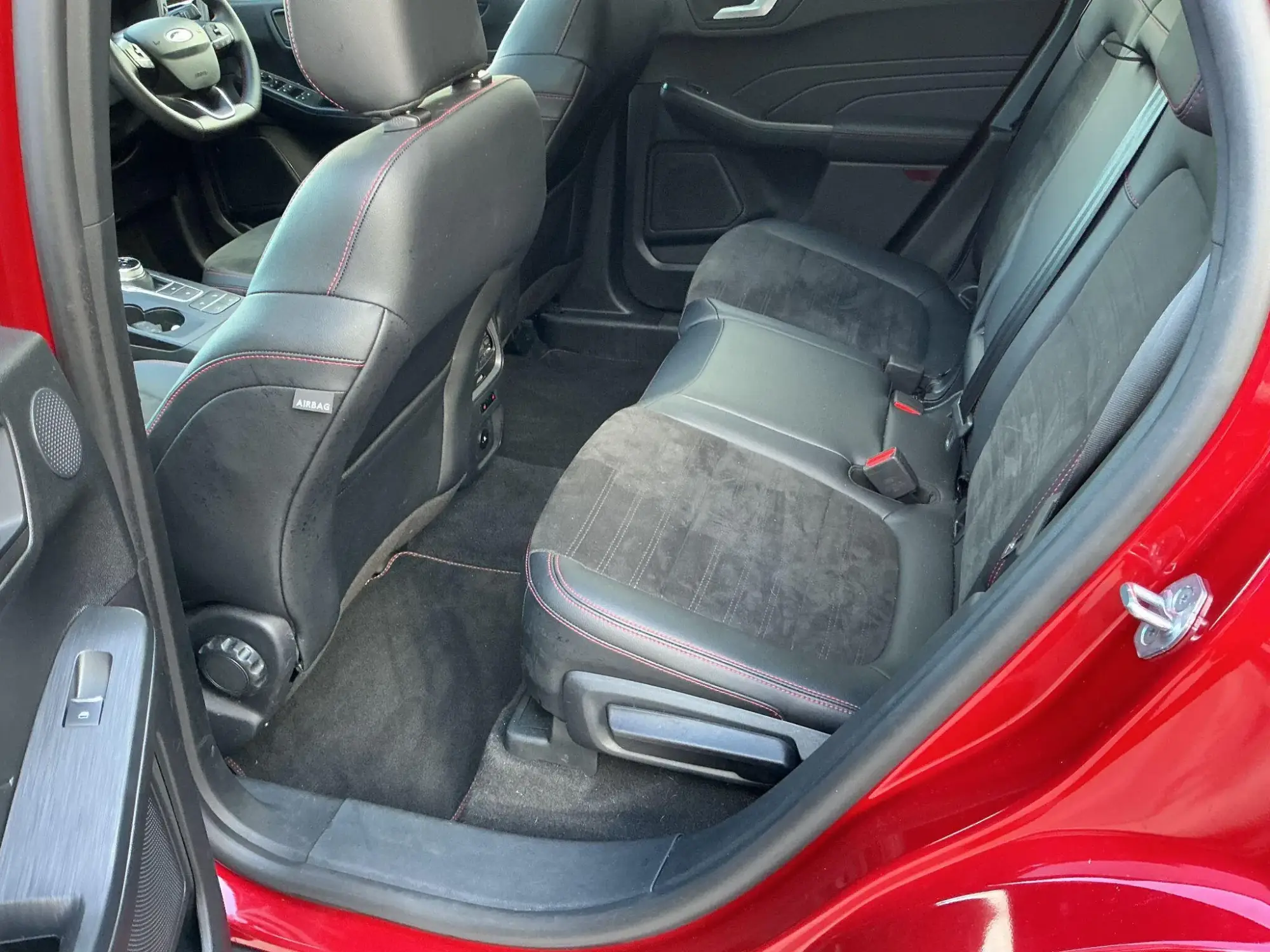 Ford Kuga Hybrid Image 14 Ford Kuga Hybrid Image 14