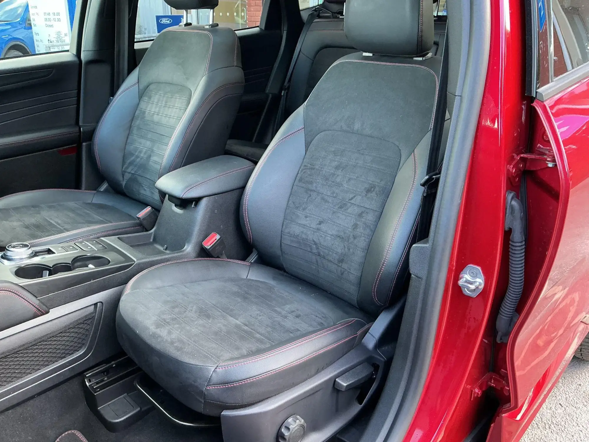 Ford Kuga Hybrid Image 31 Ford Kuga Hybrid Image 31