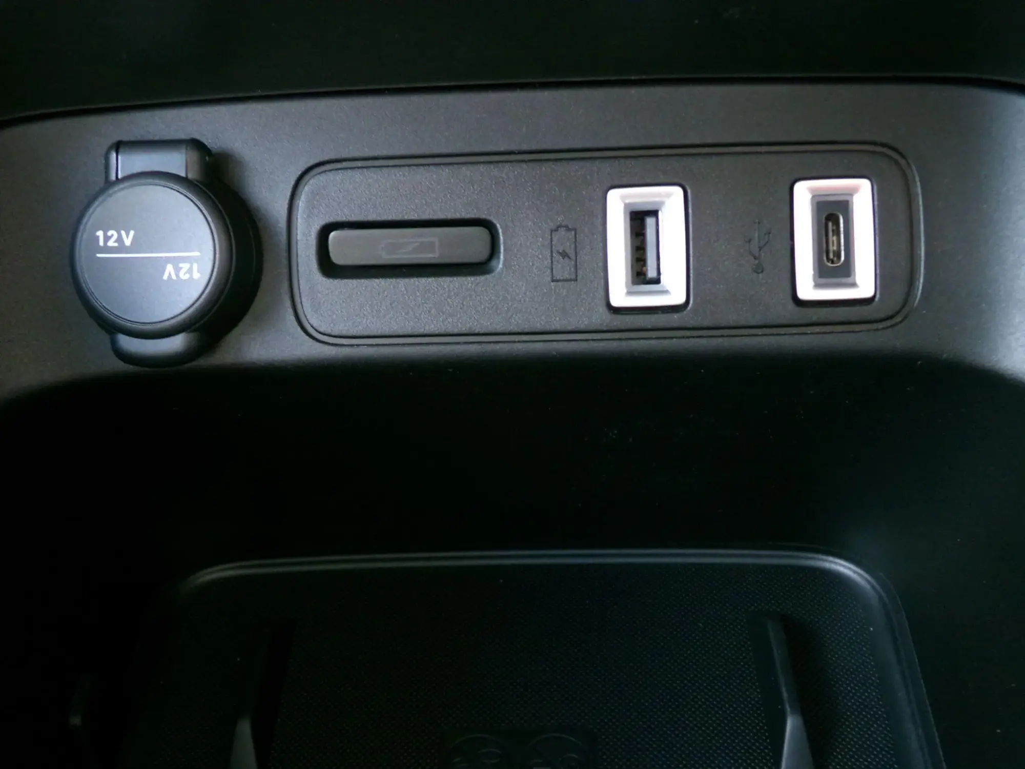 Jeep Avenger Image 14
