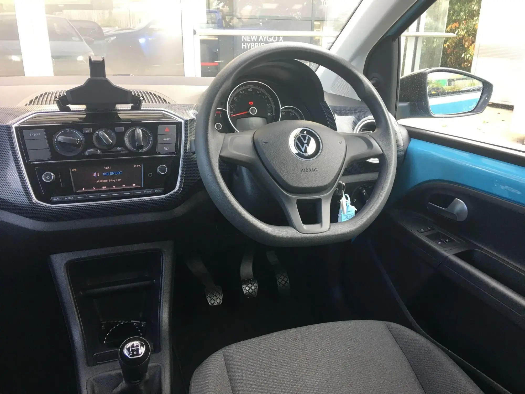 Volkswagen up! Image 12 Volkswagen up! Image 12