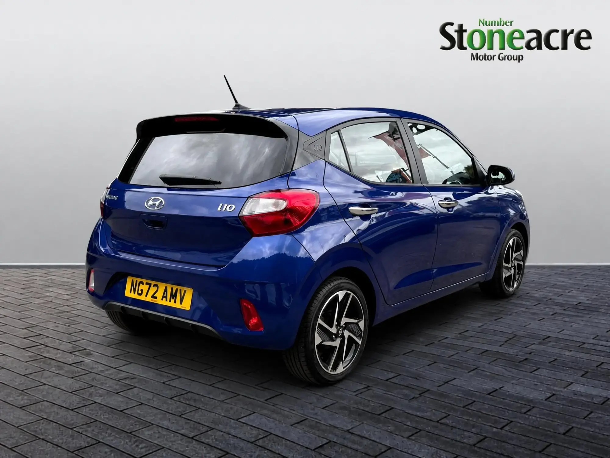 Hyundai i10 Image 8 Hyundai i10 Image 8