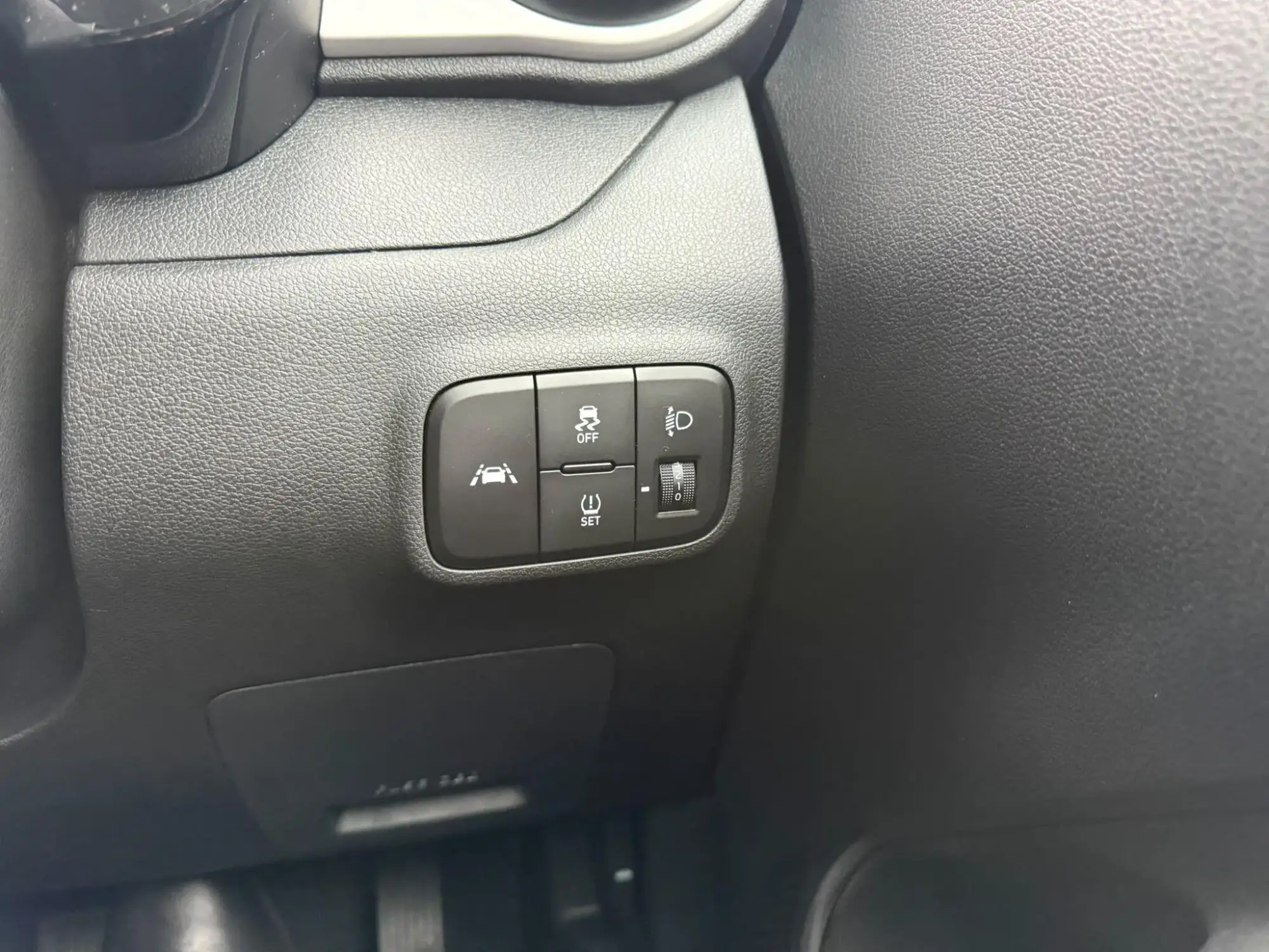 Hyundai i10 Image 16 Hyundai i10 Image 16