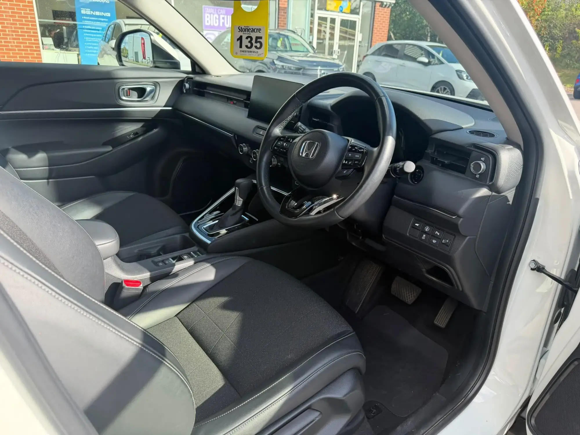 Honda HR-V Hybrid Image 12