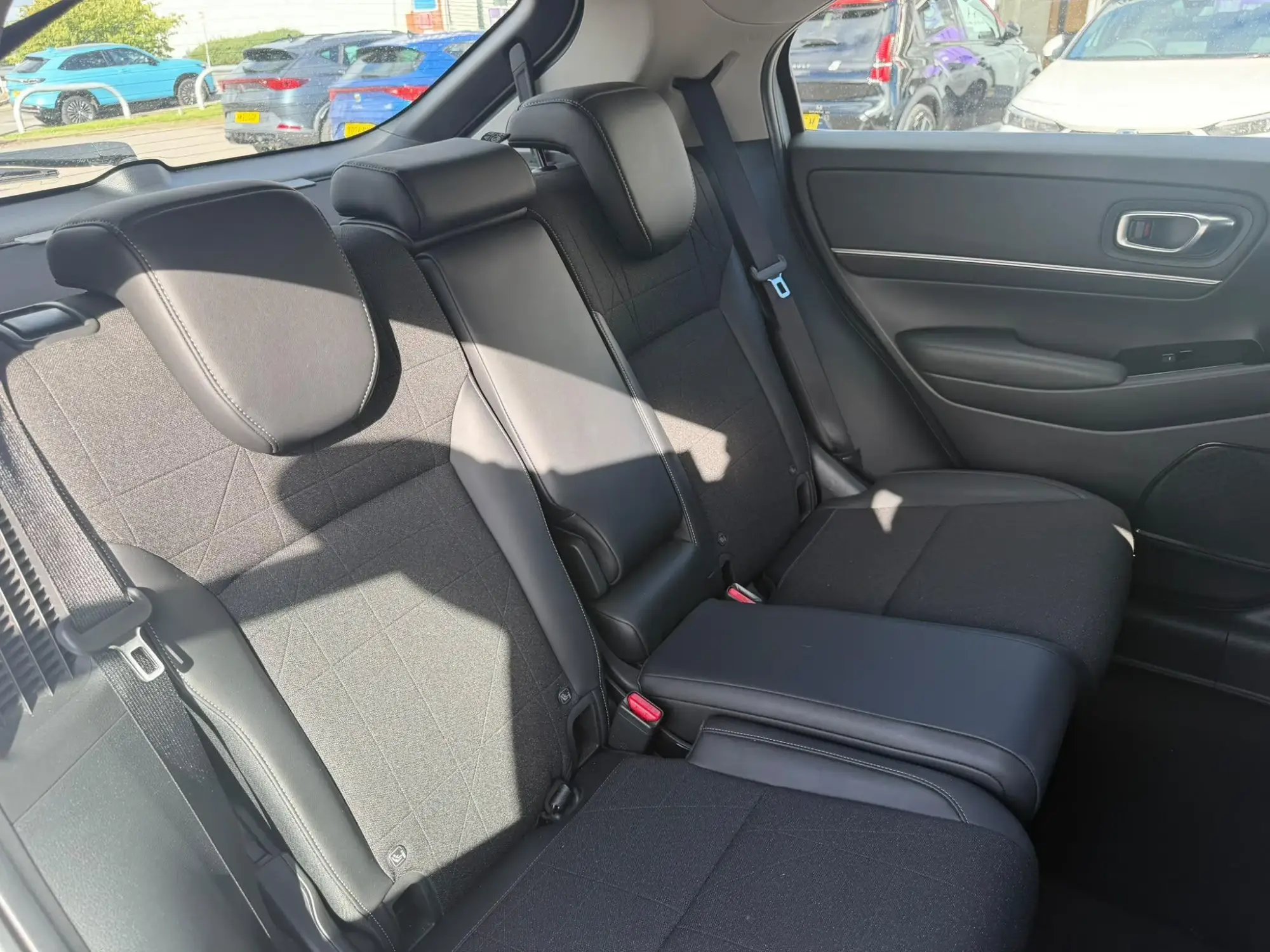 Honda HR-V Hybrid Image 13