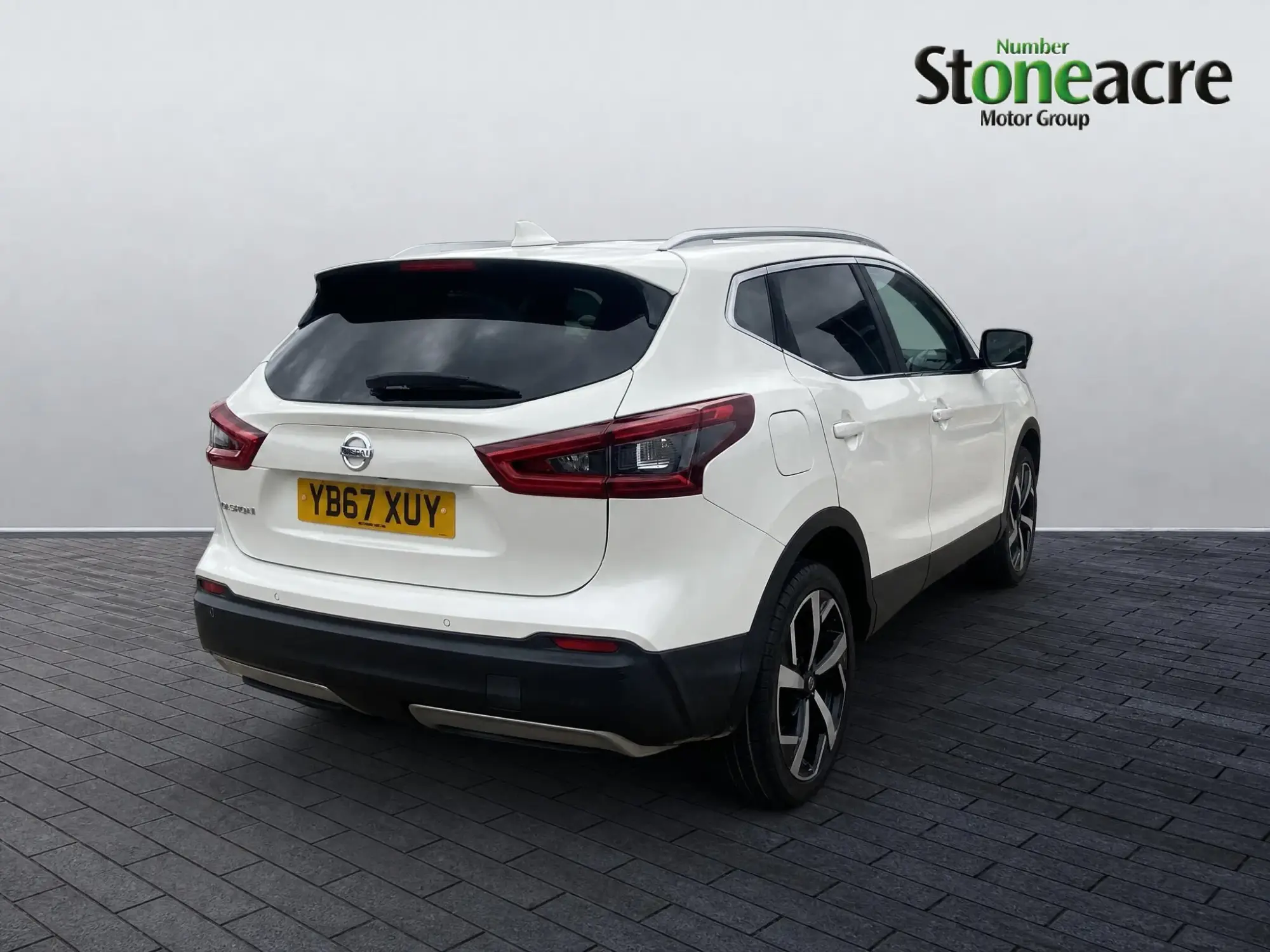 Nissan Qashqai 1.2 DIG-T Tekna SUV 5dr Petrol Manual Euro 6 (s/s) (115 ps) YB67XUY Image 3 Nissan Qashqai 1.2 DIG-T Tekna SUV 5dr Petrol Manual Euro 6 (s/s) (115 ps) YB67XUY Image 3
