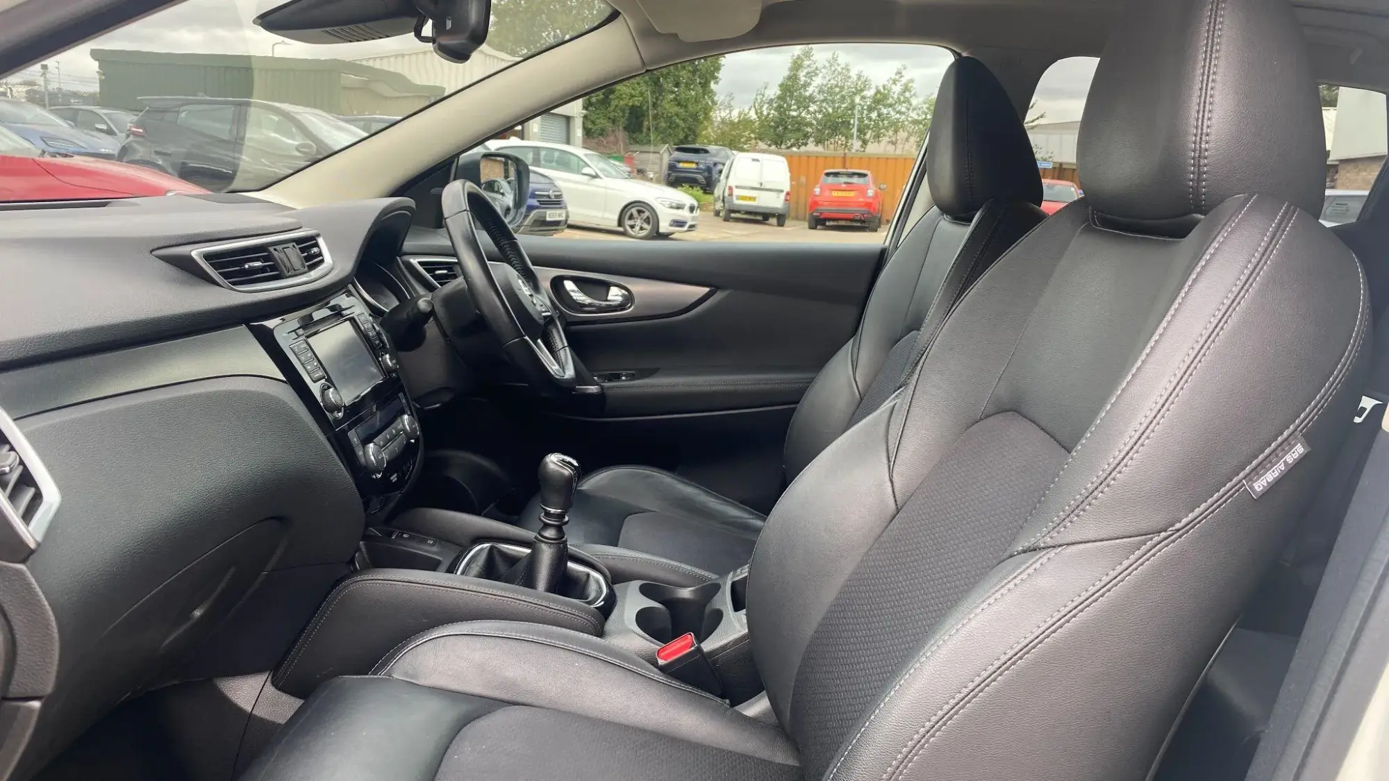 Nissan Qashqai Image 13 Nissan Qashqai Image 13
