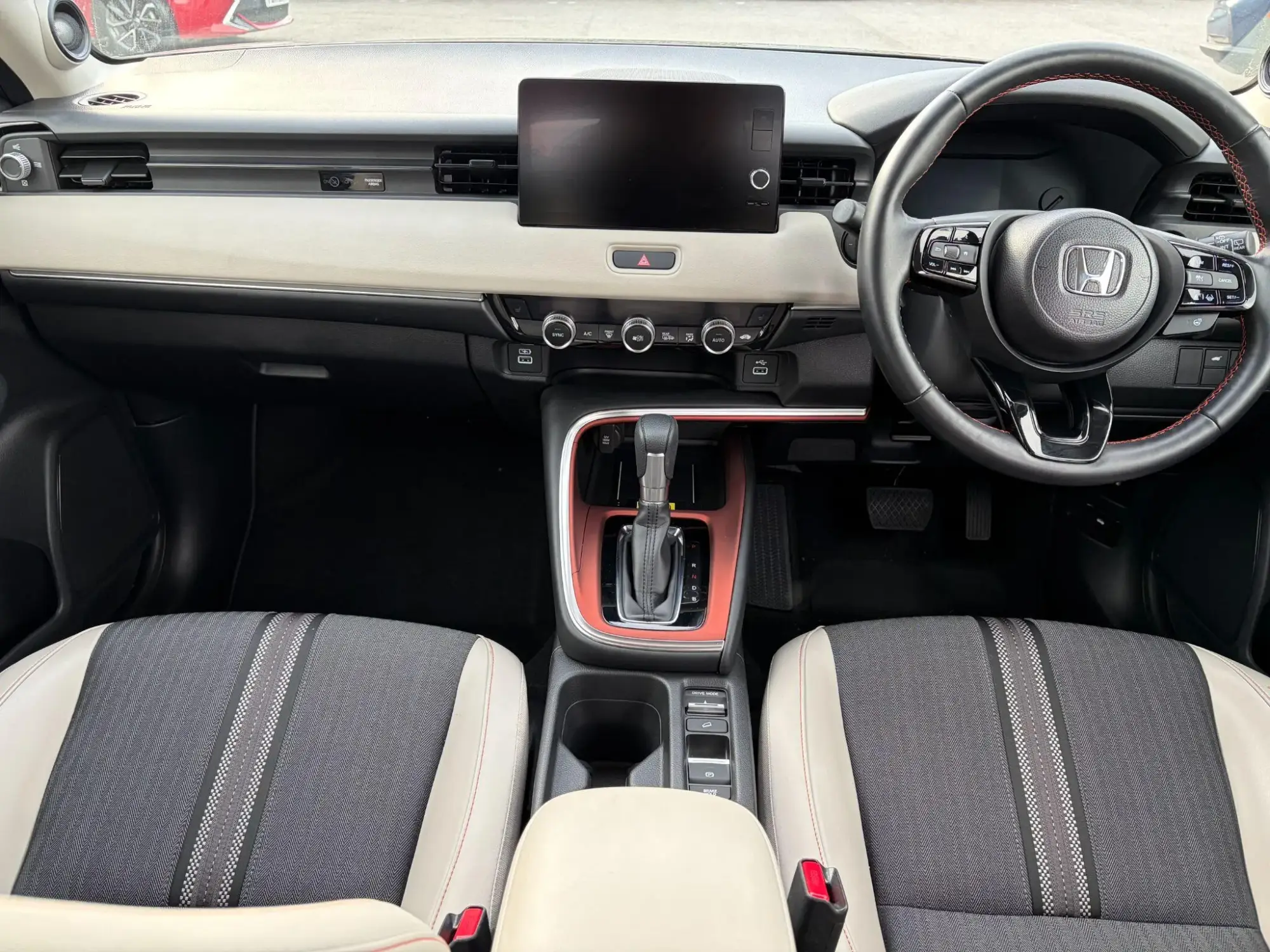 Honda HR-V Hybrid Image 10