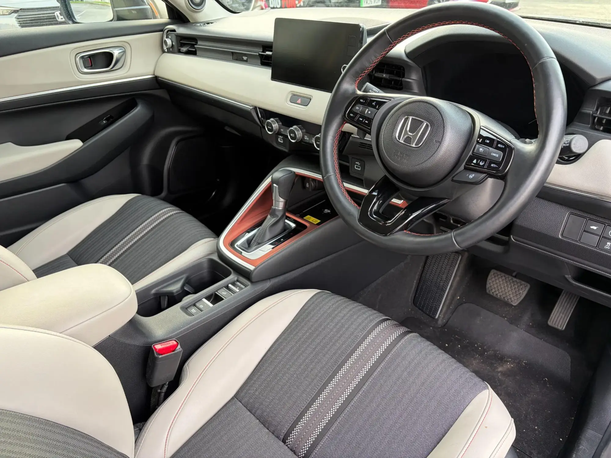 Honda HR-V Hybrid Image 14