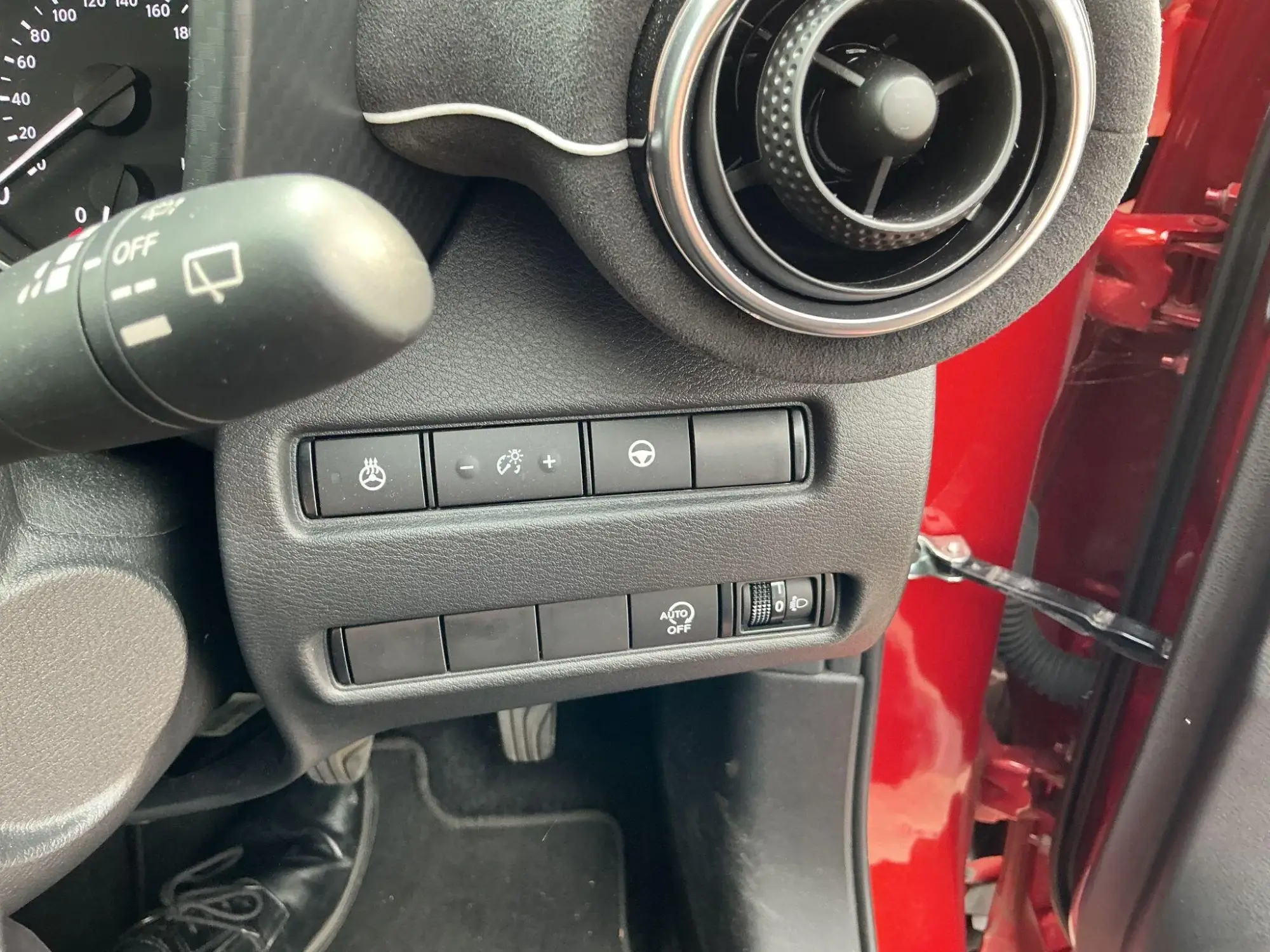 Nissan Juke Image 21