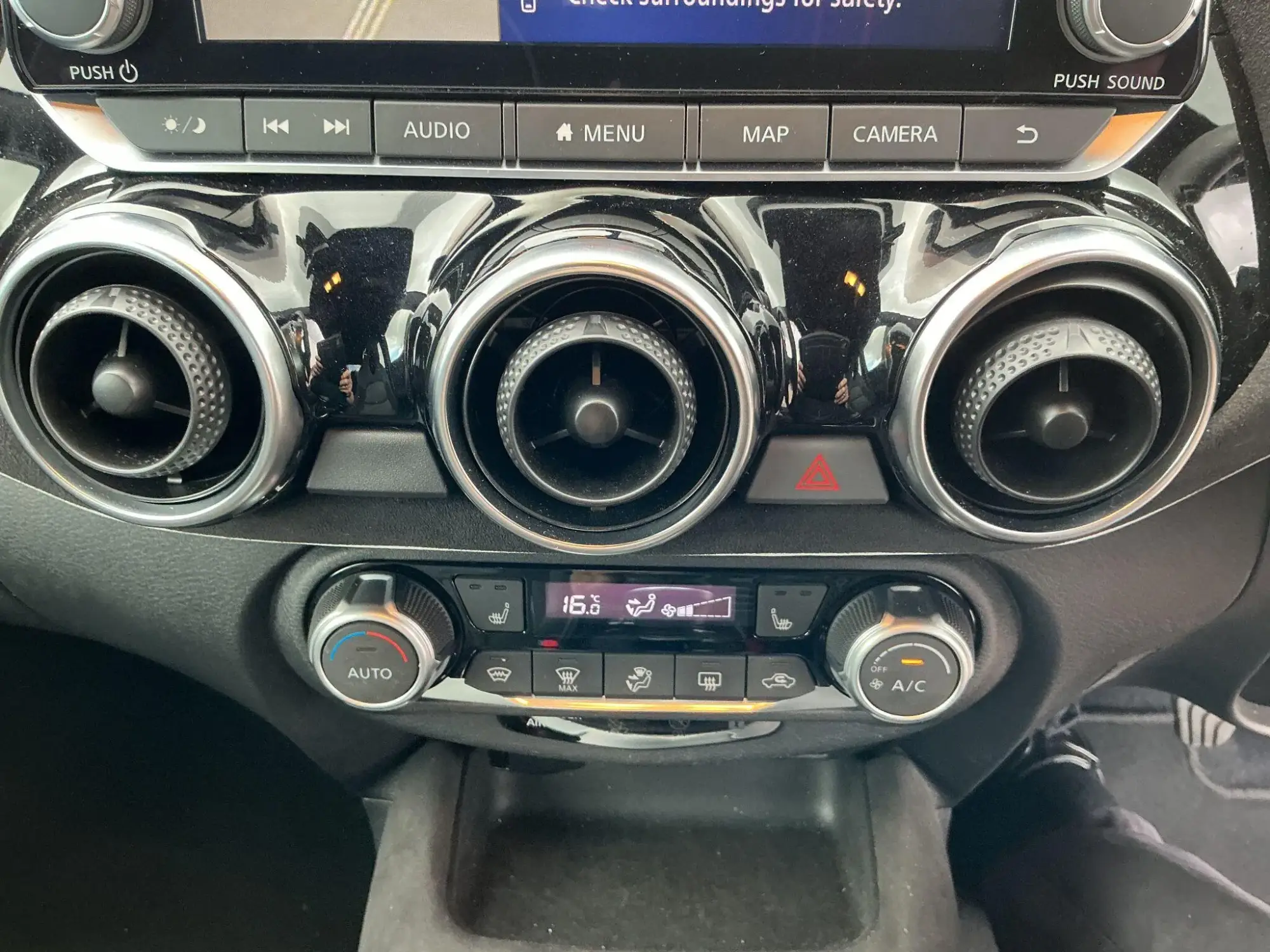Nissan Juke Image 33