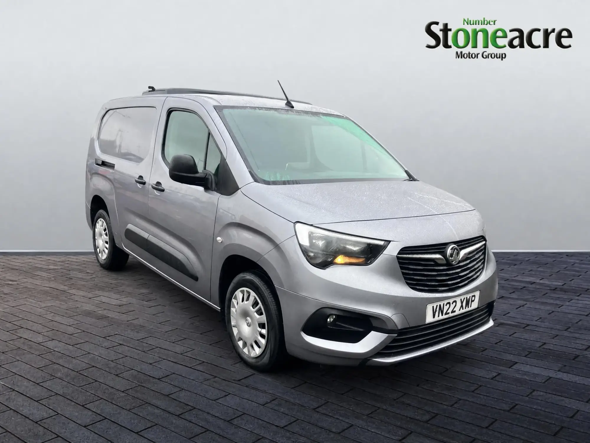 Vauxhall Combo 1.5 Turbo D 2300 Sportive L2 H1 Euro 6 4dr VN22XWP Image 1