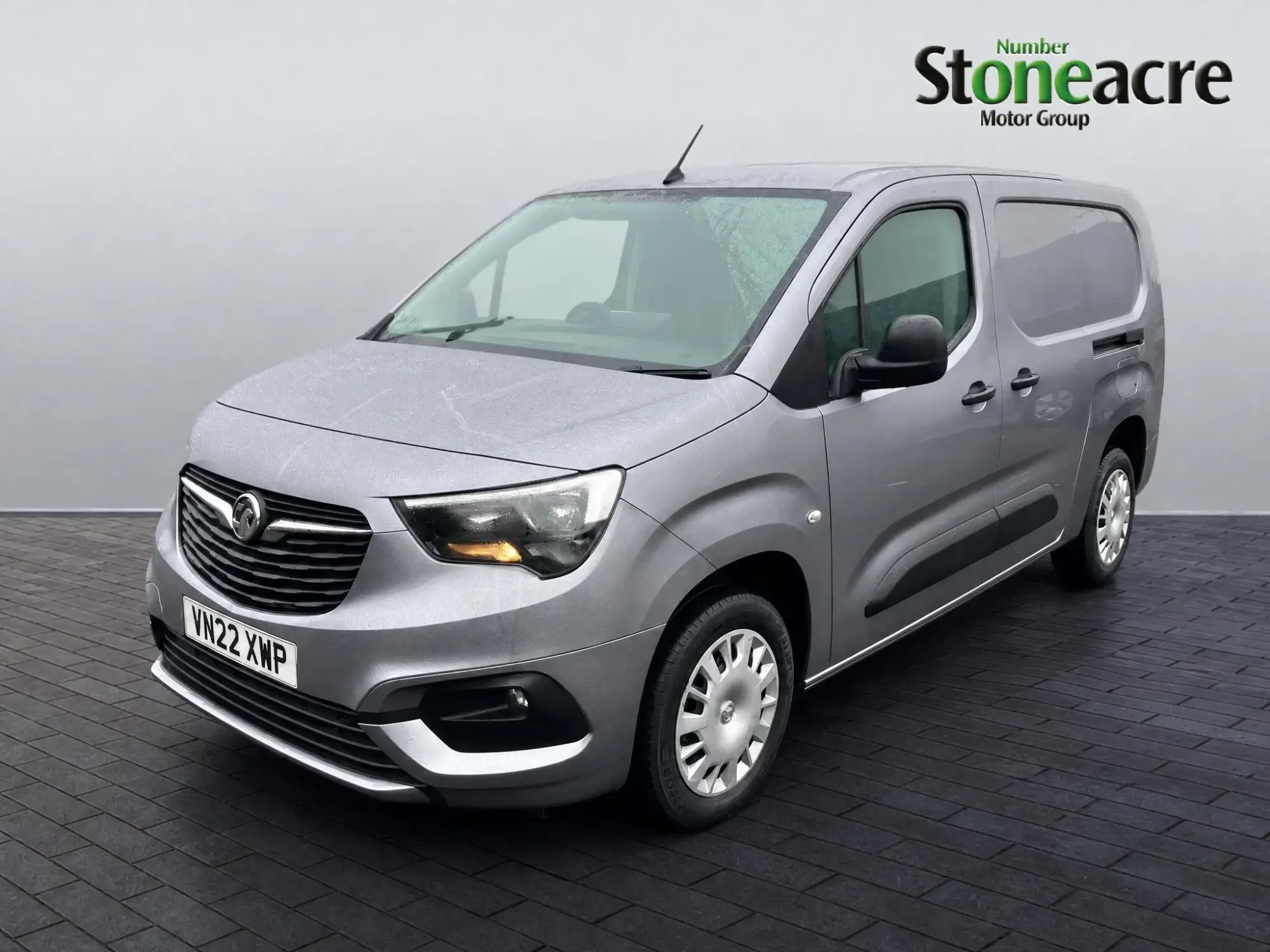 Vauxhall Combo 1.5 Turbo D 2300 Sportive L2 H1 Euro 6 4dr VN22XWP Image 3