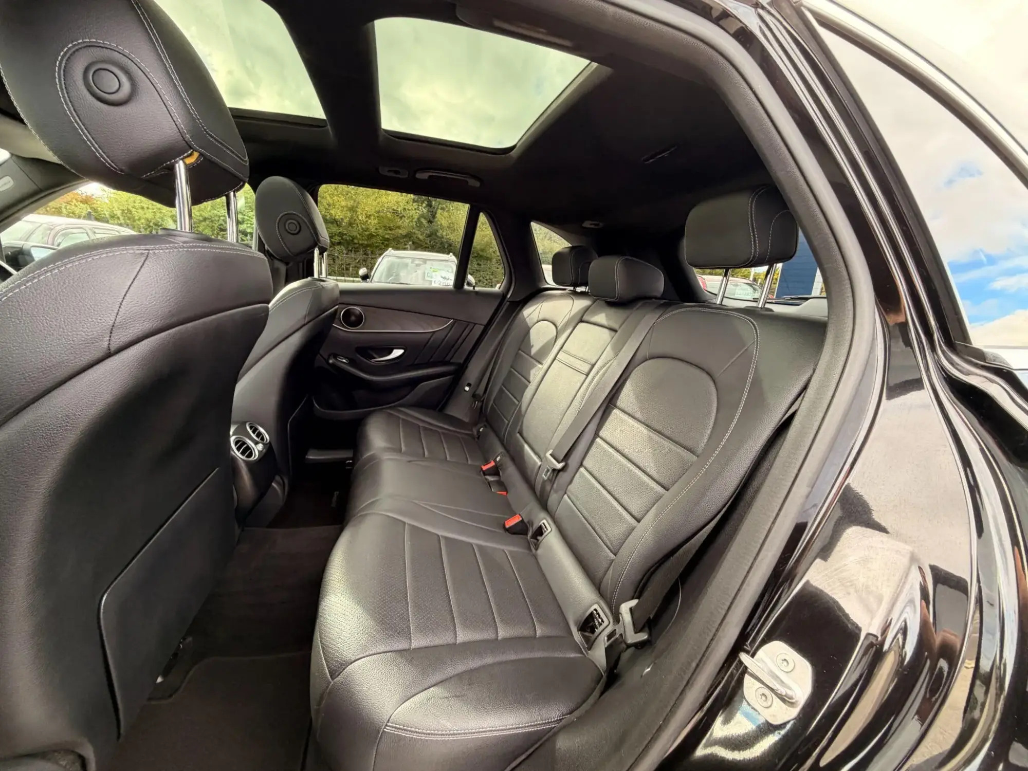 Mercedes-Benz GLC Image 18 Mercedes-Benz GLC Image 18