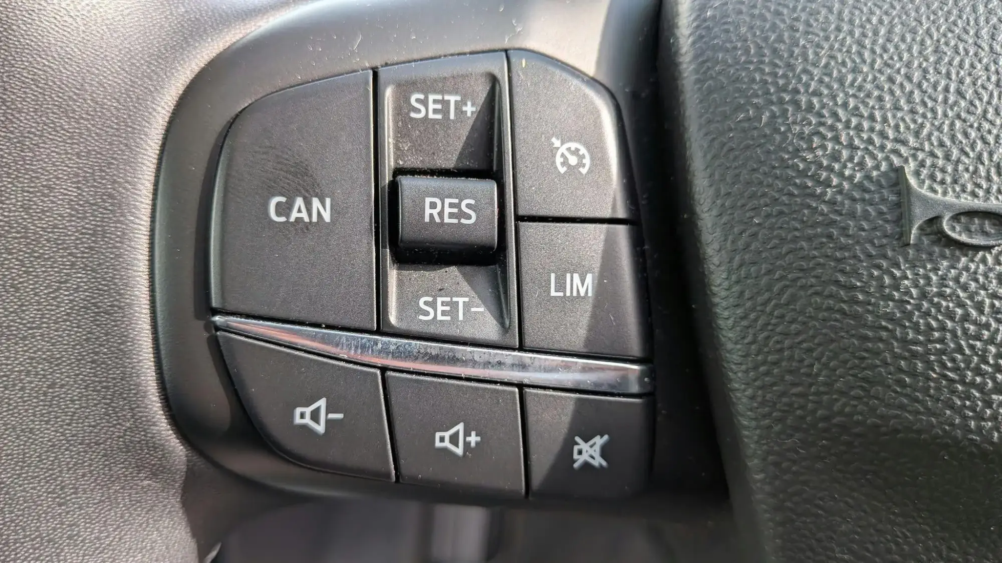 Ford Fiesta Image 15 Ford Fiesta Image 15