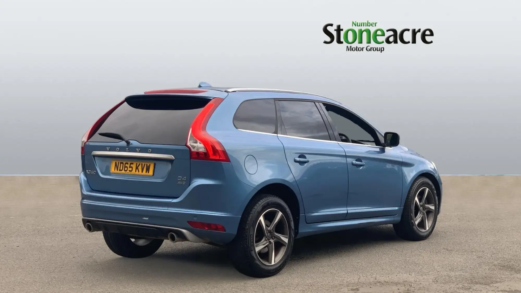 Volvo XC60 2.4 D4 R-Design Lux Nav Auto AWD Euro 6 (s/s) 5dr ND65KVW Image 2 Volvo XC60 2.4 D4 R-Design Lux Nav Auto AWD Euro 6 (s/s) 5dr ND65KVW Image 2