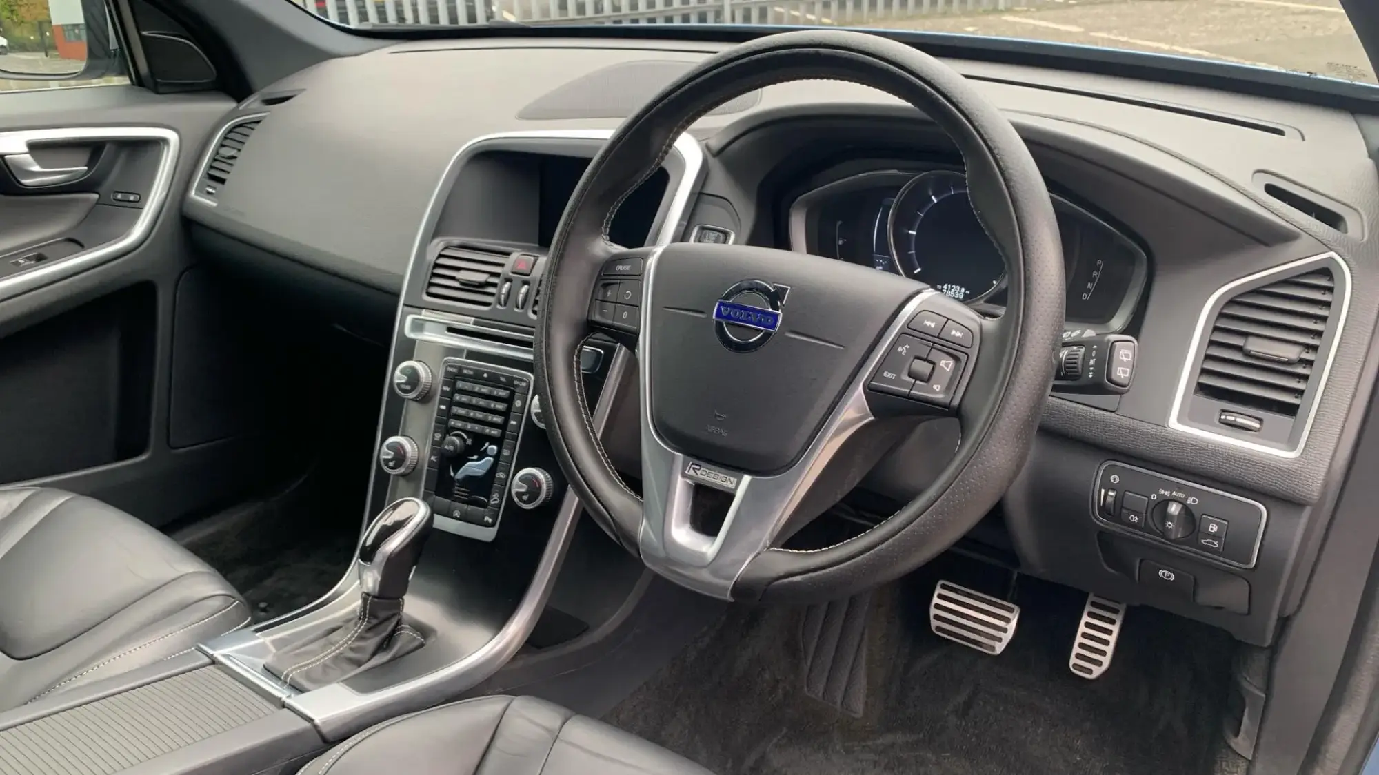 Volvo XC60 Image 4