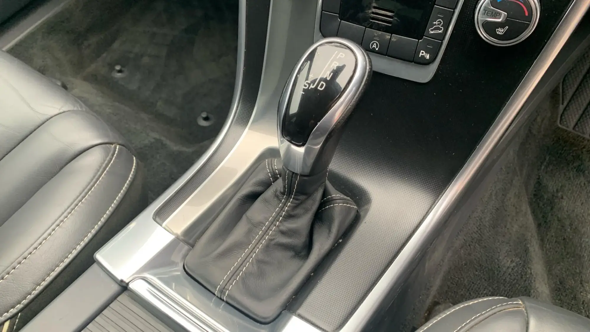 Volvo XC60 Image 26