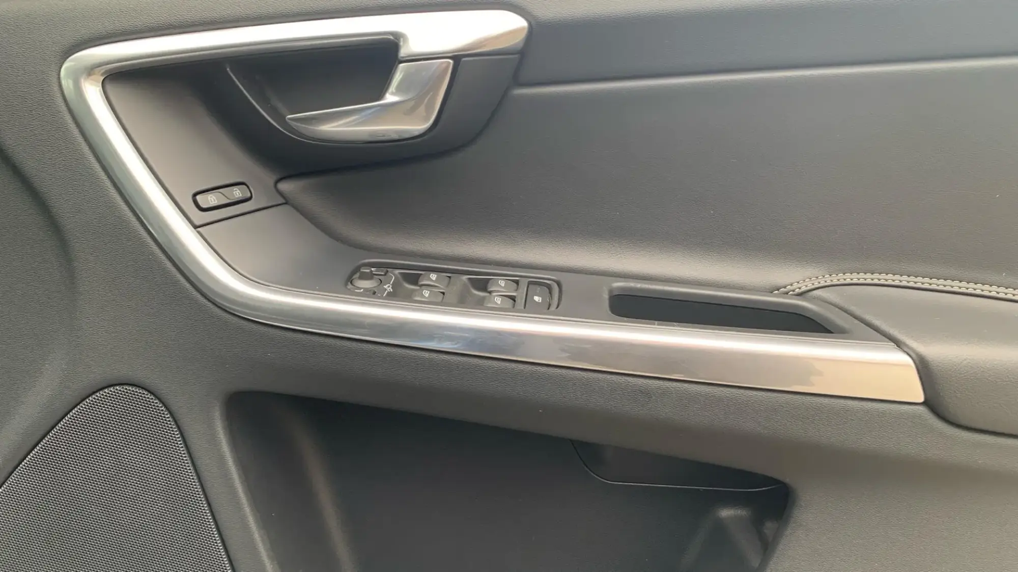 Volvo XC60 Image 29