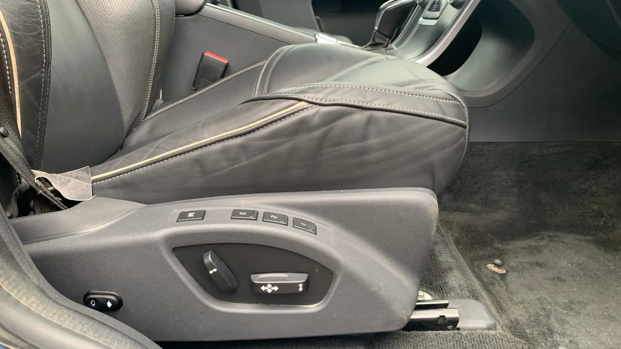 Volvo XC60 Image 30