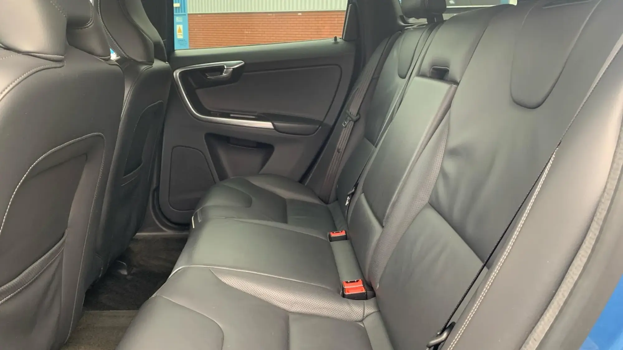 Volvo XC60 Image 33