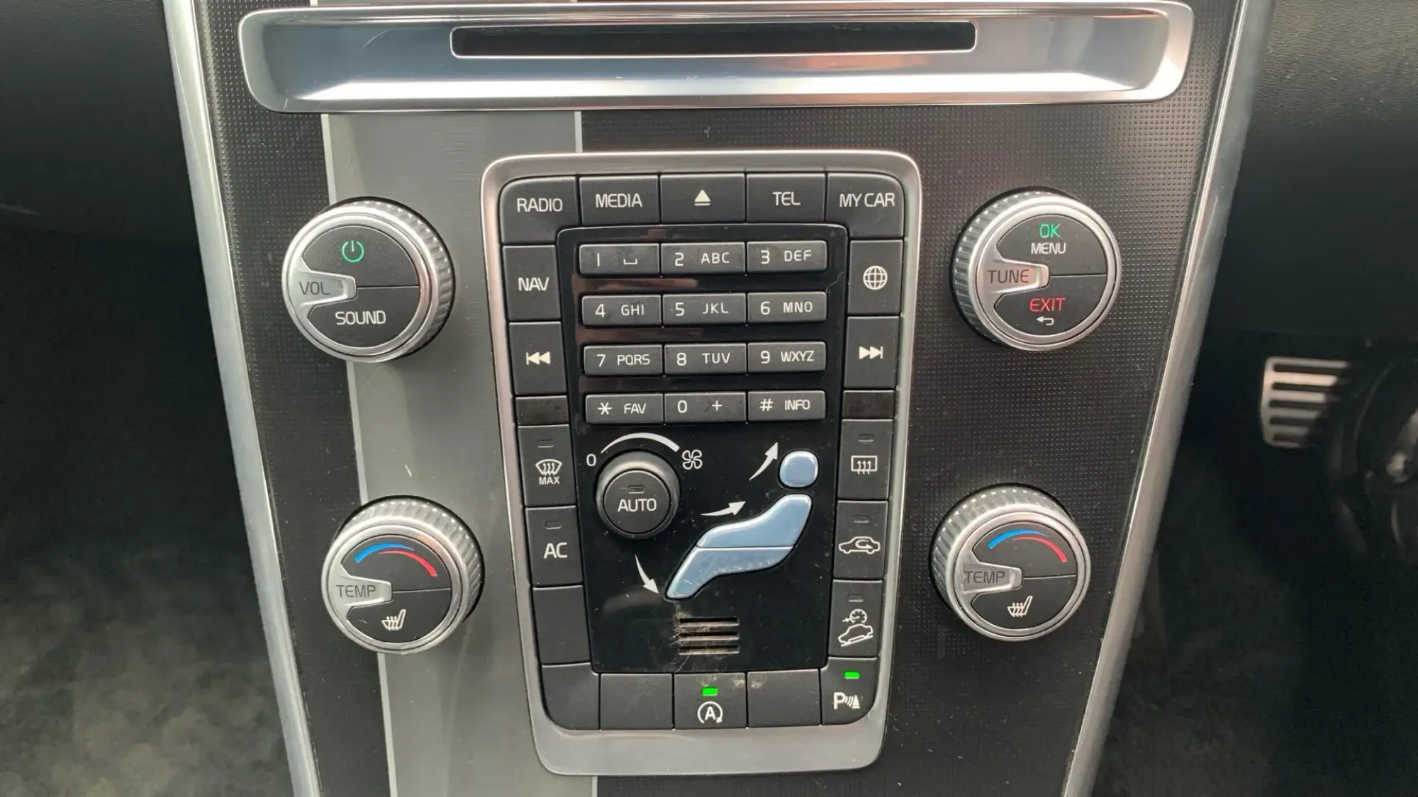 Volvo XC60 Image 39