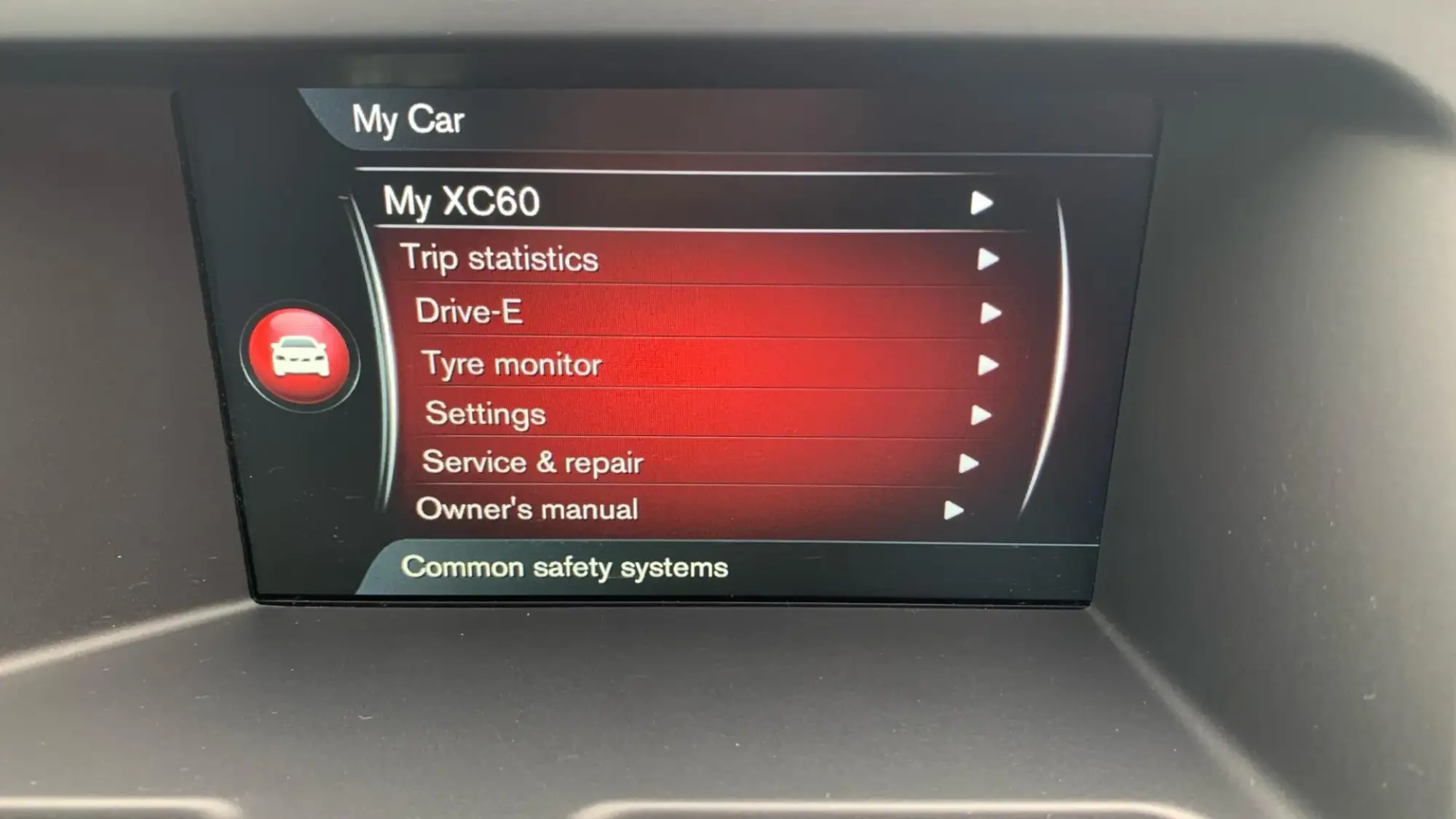 Volvo XC60 Image 40