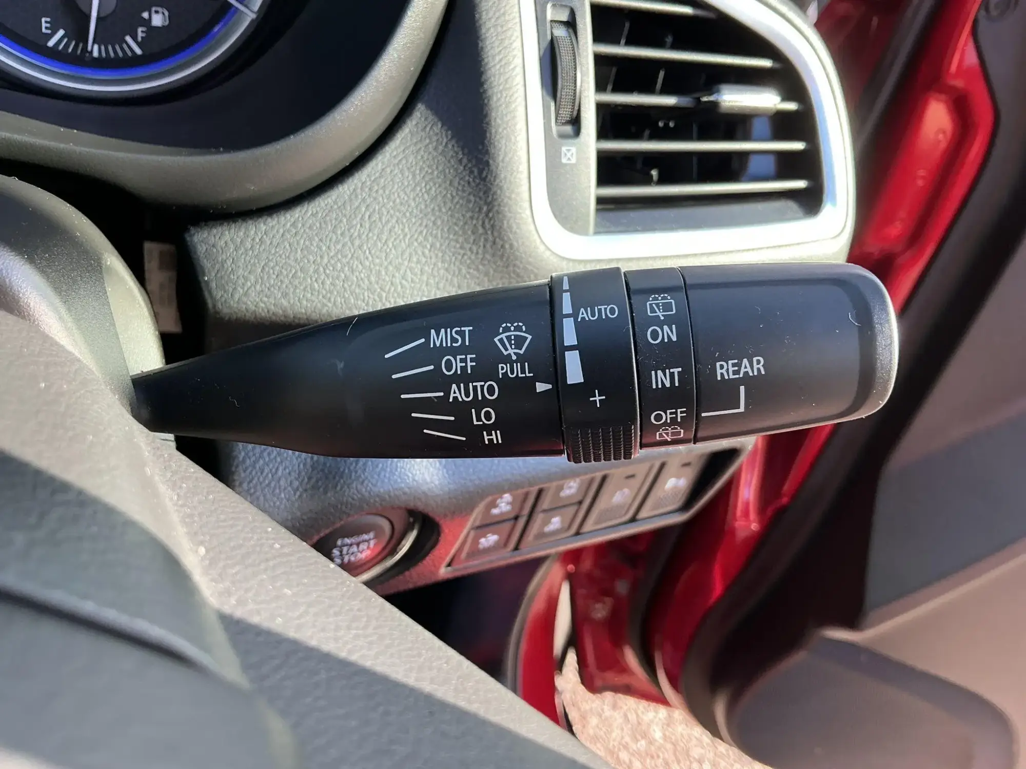 Suzuki SX4 S-Cross Image 32