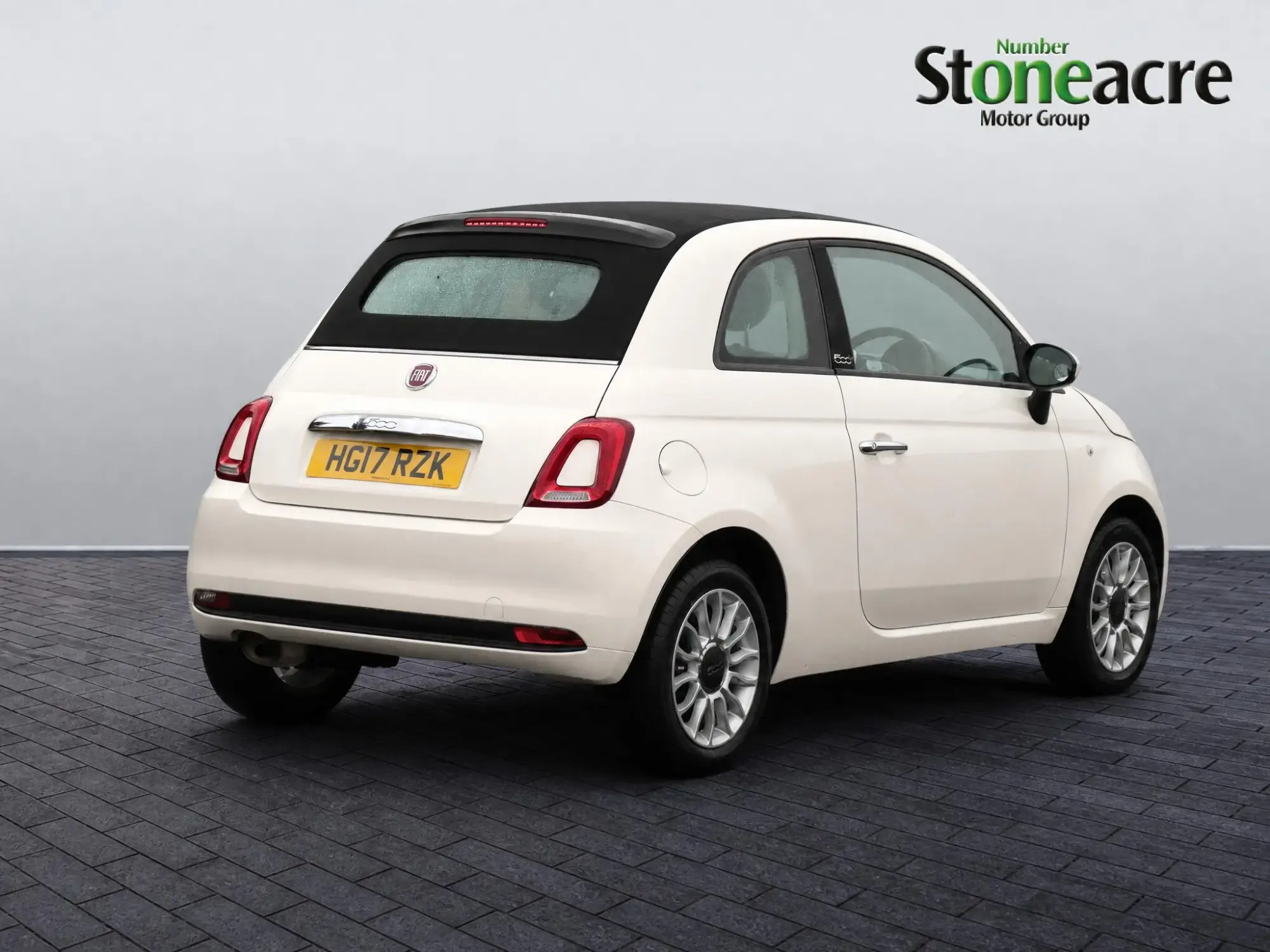 Fiat 500c 1.2 Pop Star Dualogic Euro 6 (s/s) 2dr HG17RZK Image 3 Fiat 500c 1.2 Pop Star Dualogic Euro 6 (s/s) 2dr HG17RZK Image 3
