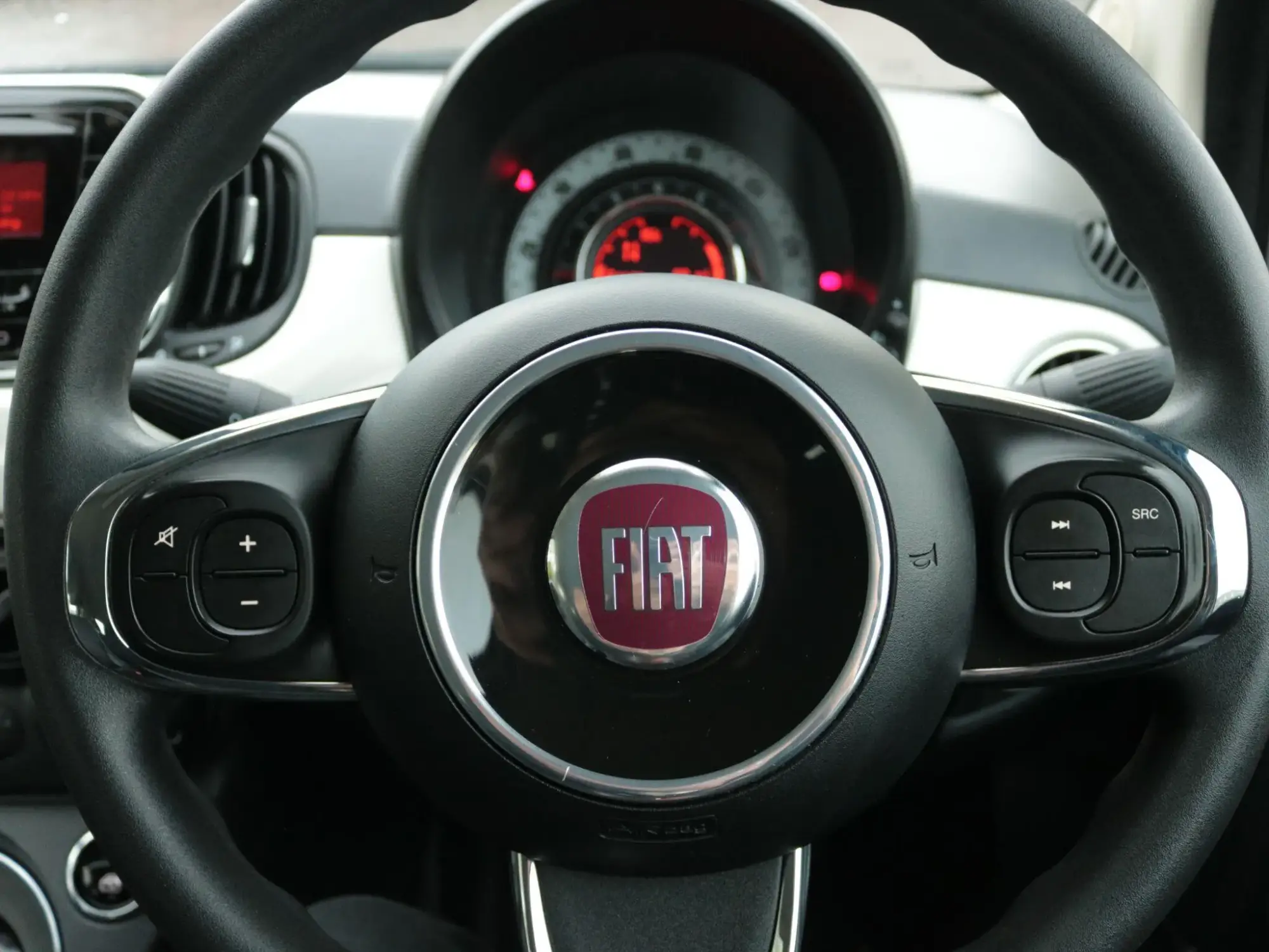 Fiat 500c Image 17 Fiat 500c Image 17