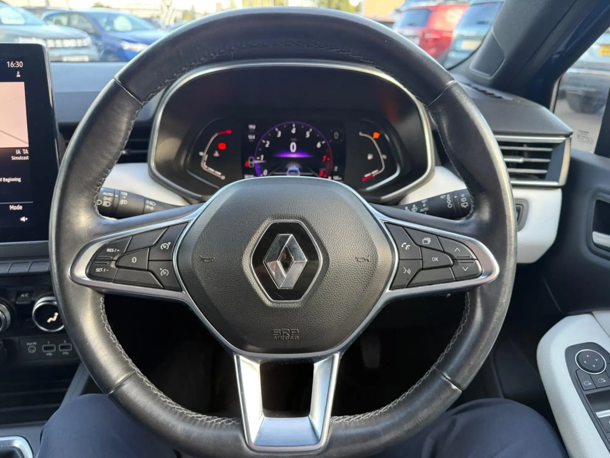Renault Clio Image 20