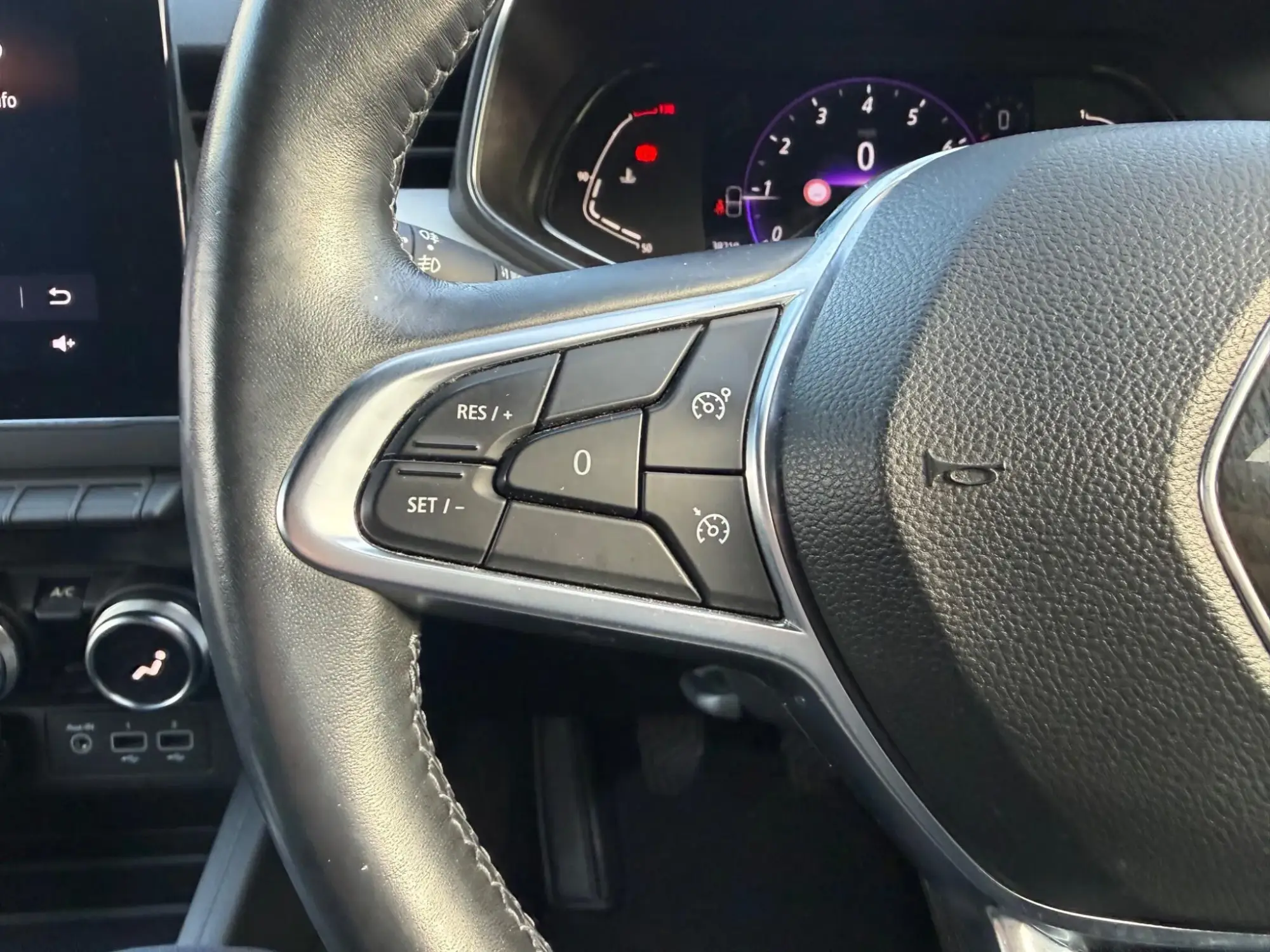 Renault Clio Image 27
