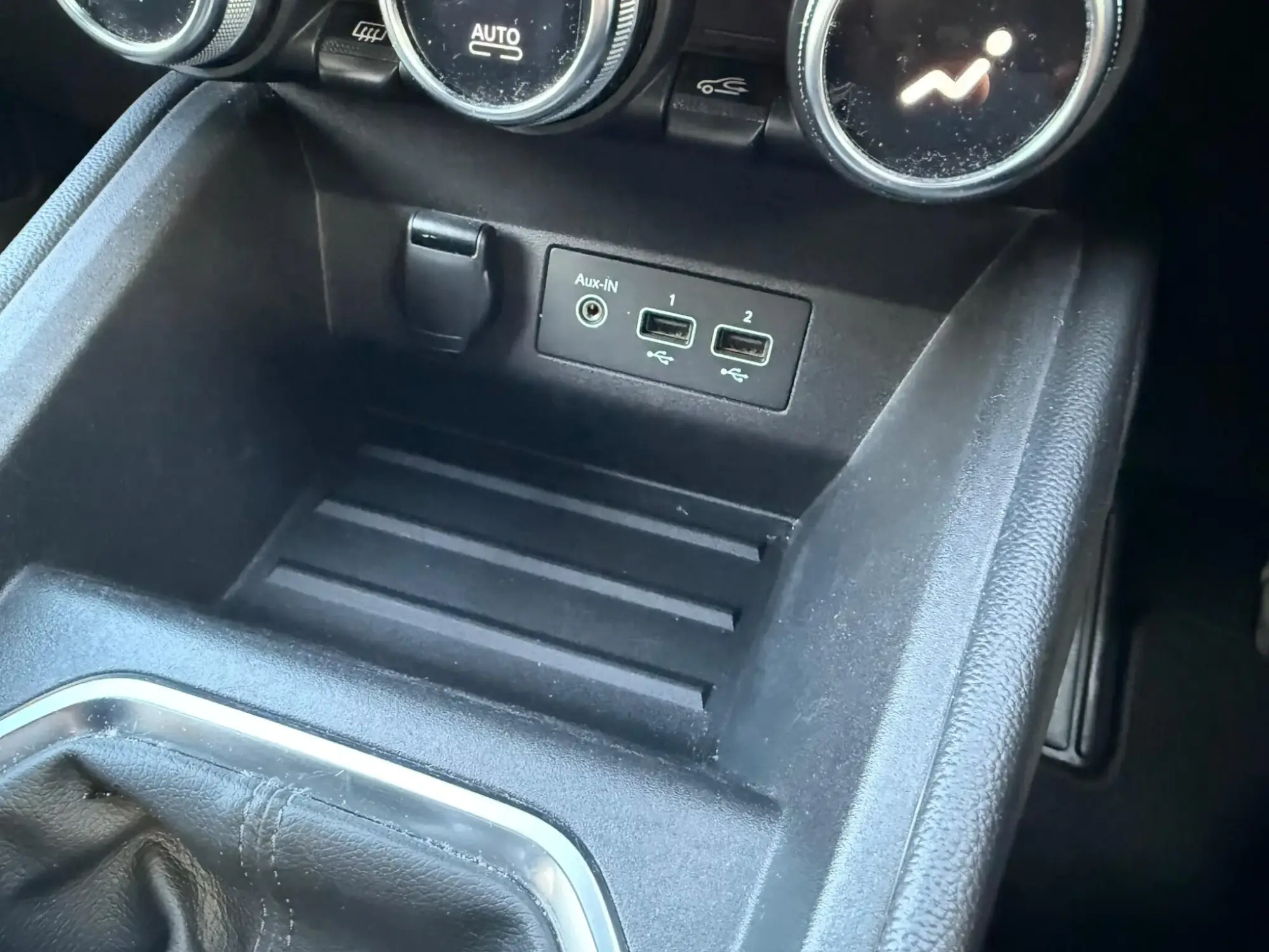 Renault Clio Image 29