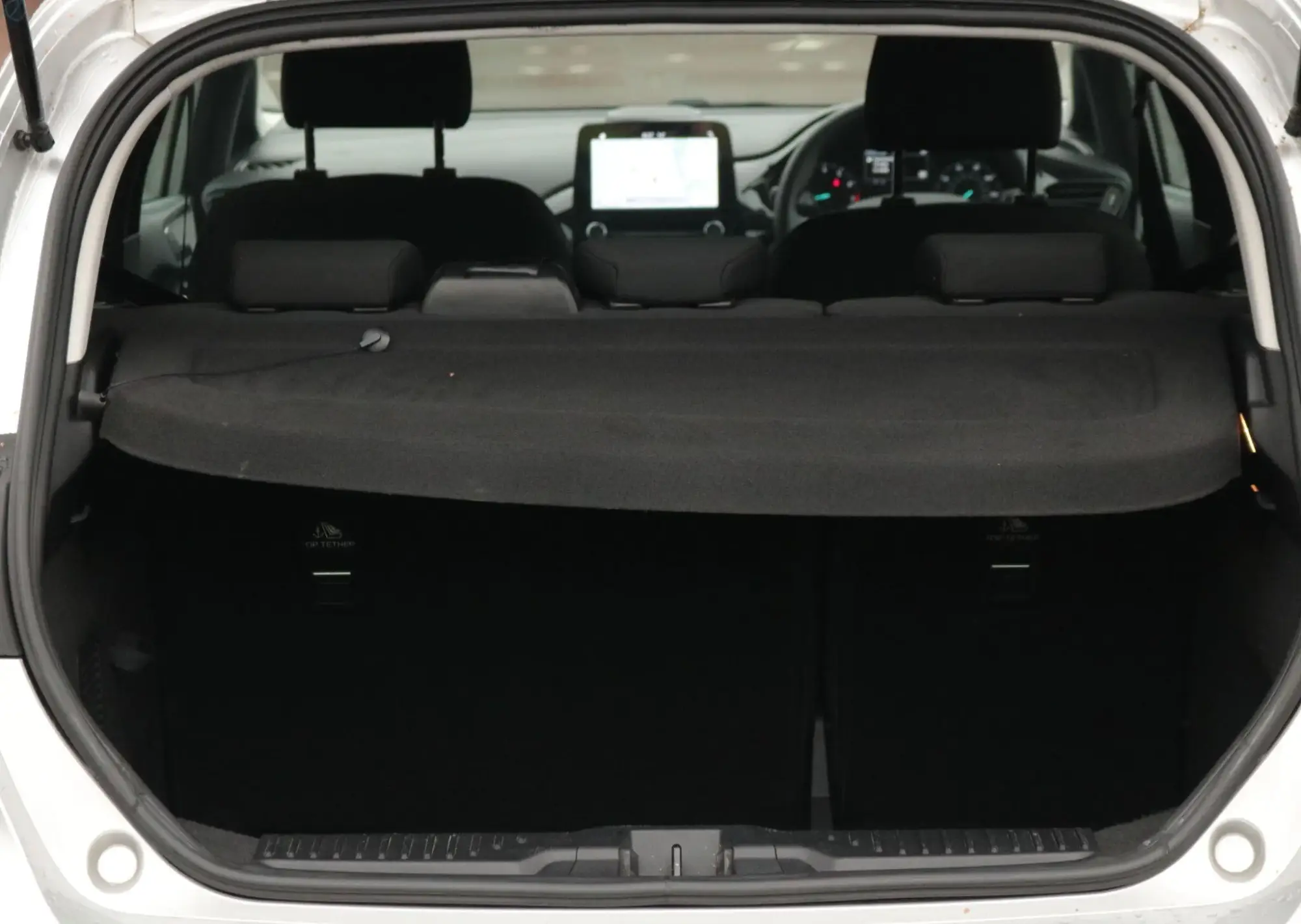 Ford Fiesta Image 12