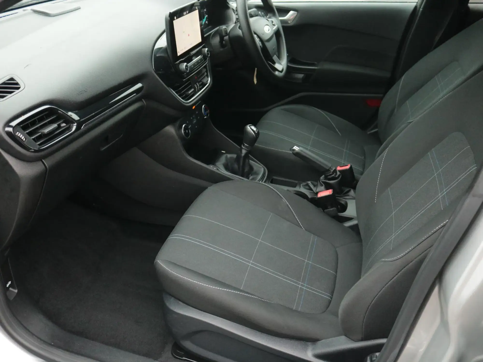 Ford Fiesta Image 15