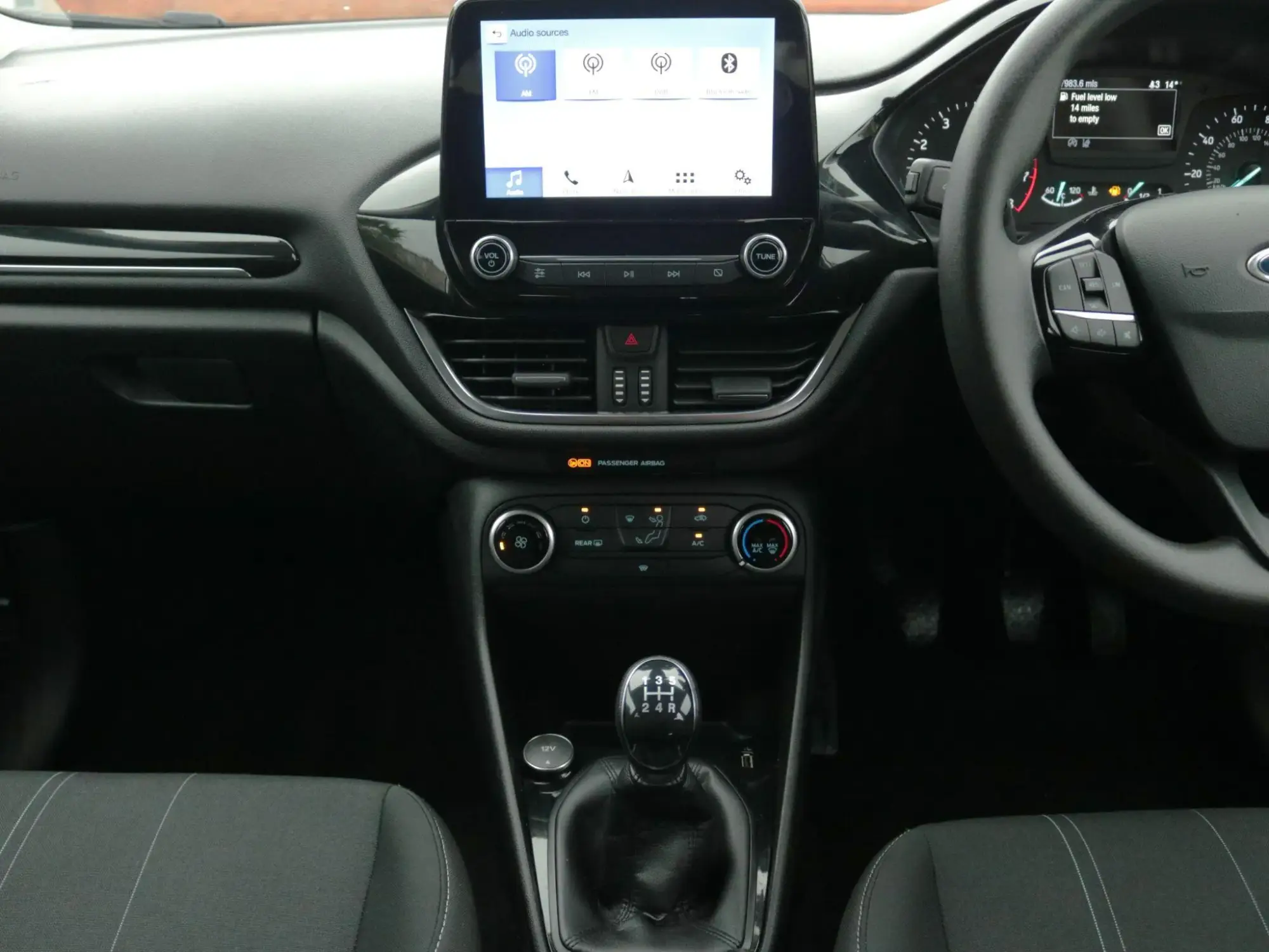 Ford Fiesta Image 23