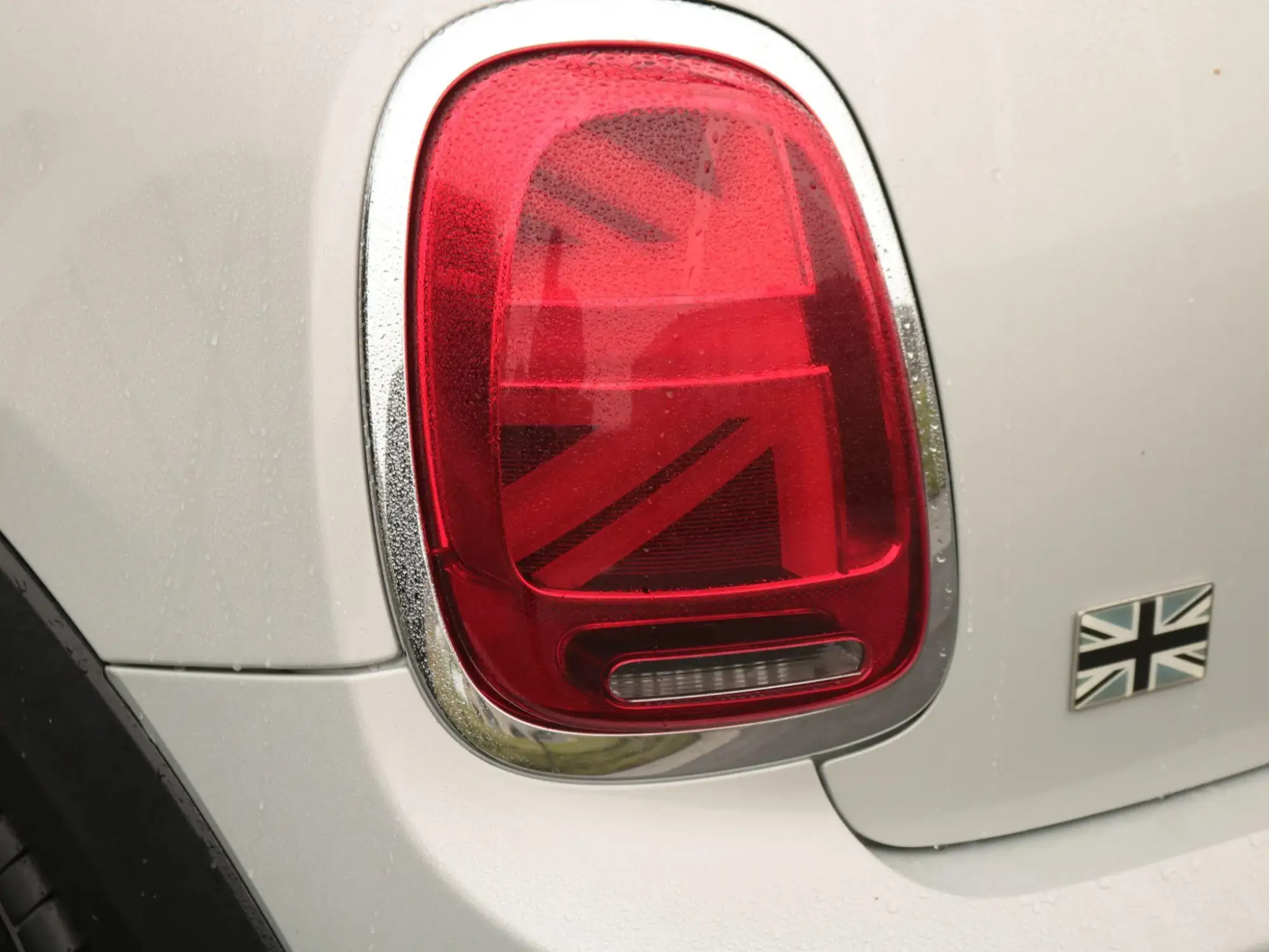 MINI Electric Hatch Image 12