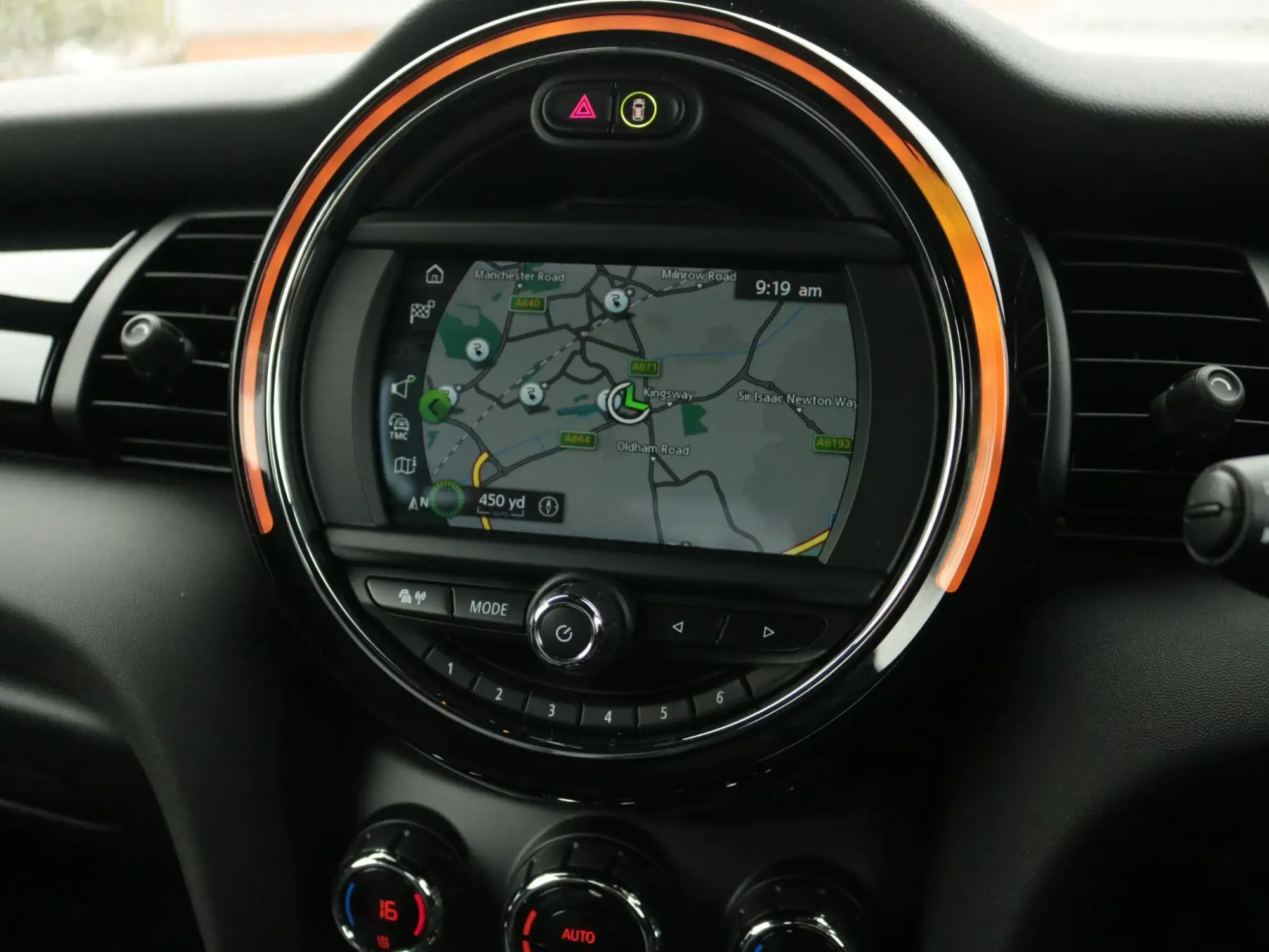 MINI Electric Hatch Image 20