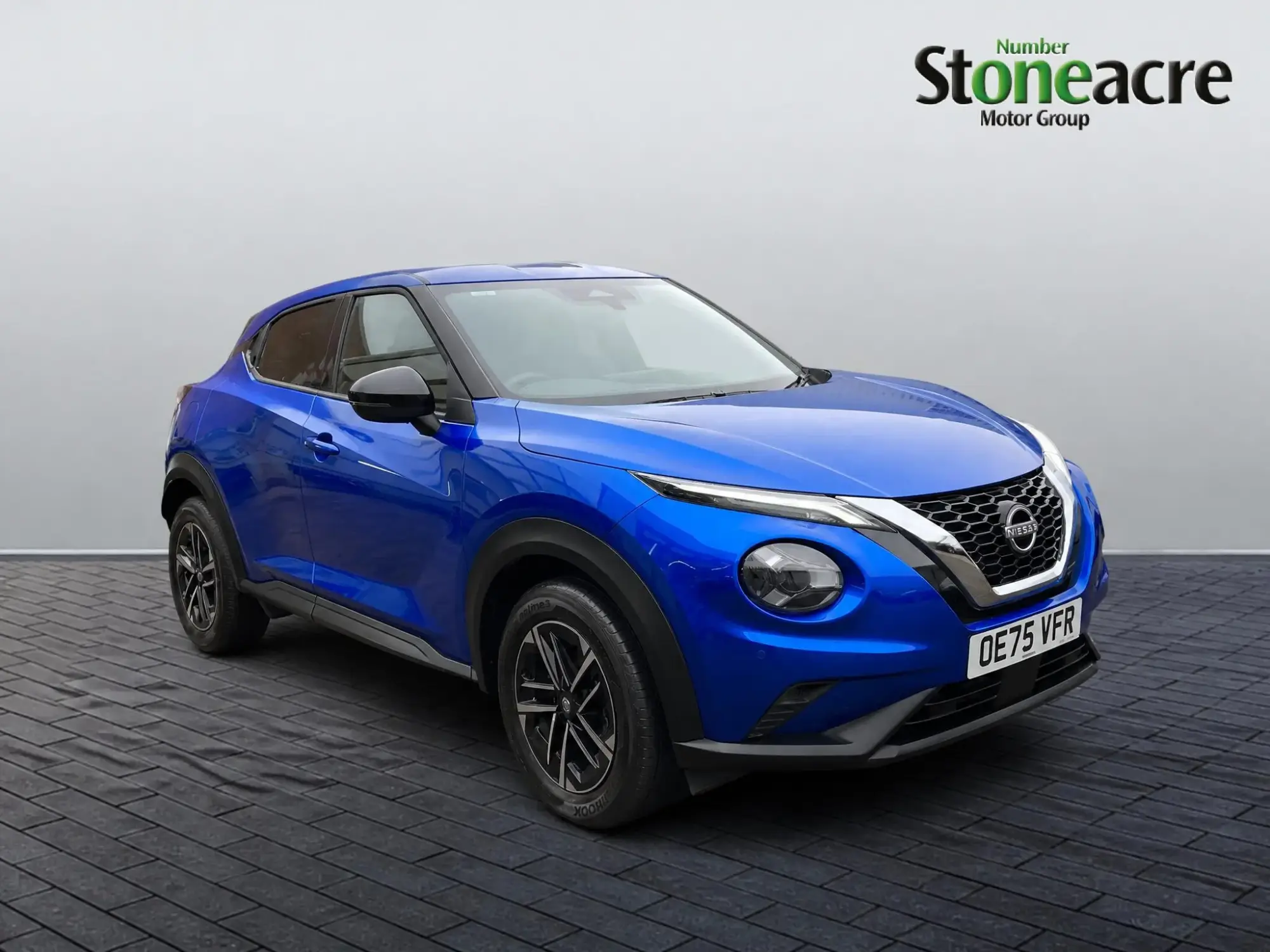 Nissan Juke 1.0 DIG-T N-Connecta Euro 6 (s/s) 5dr OE75VFR Image 1