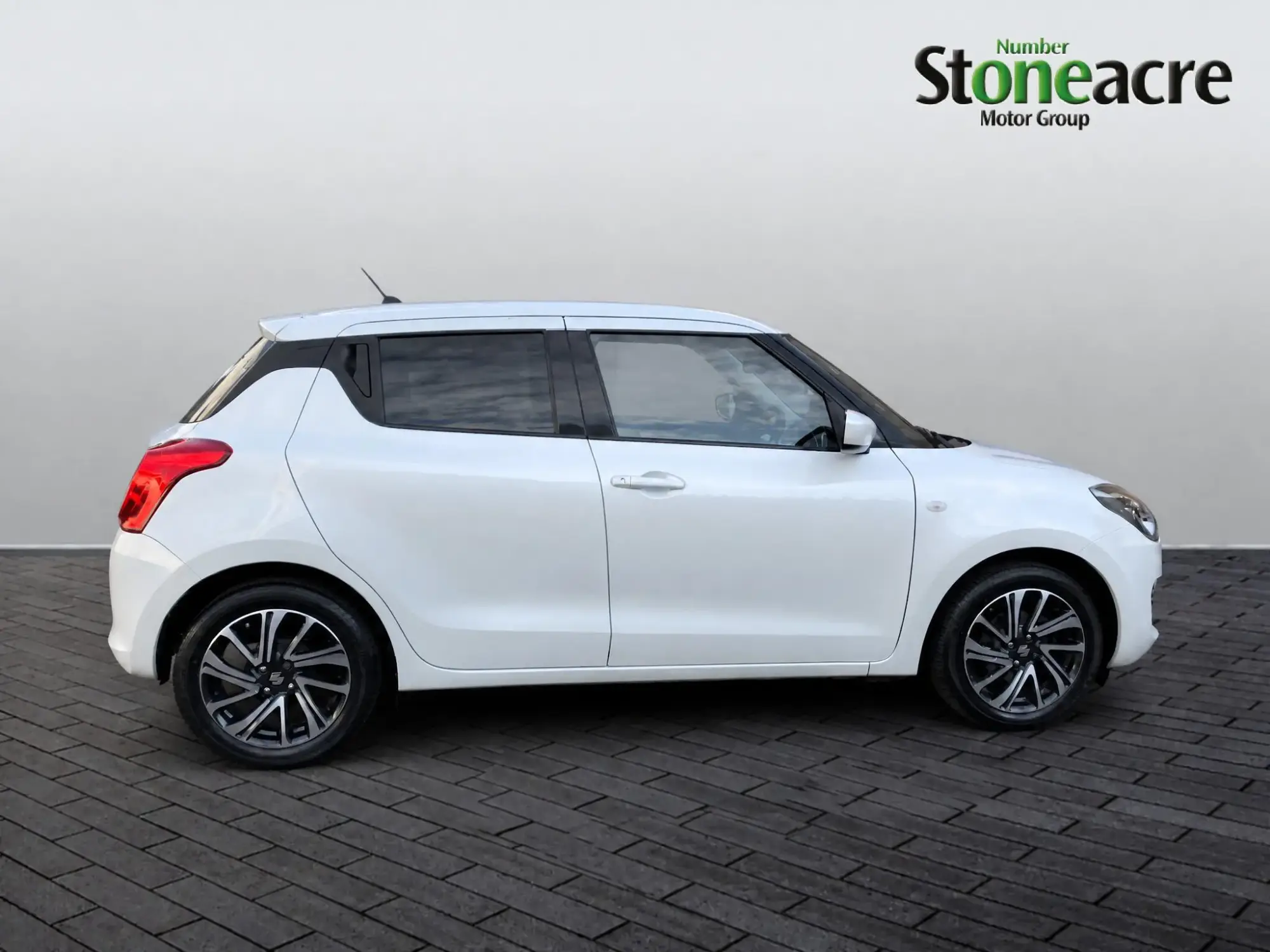 Suzuki Swift Image 7 Suzuki Swift Image 7