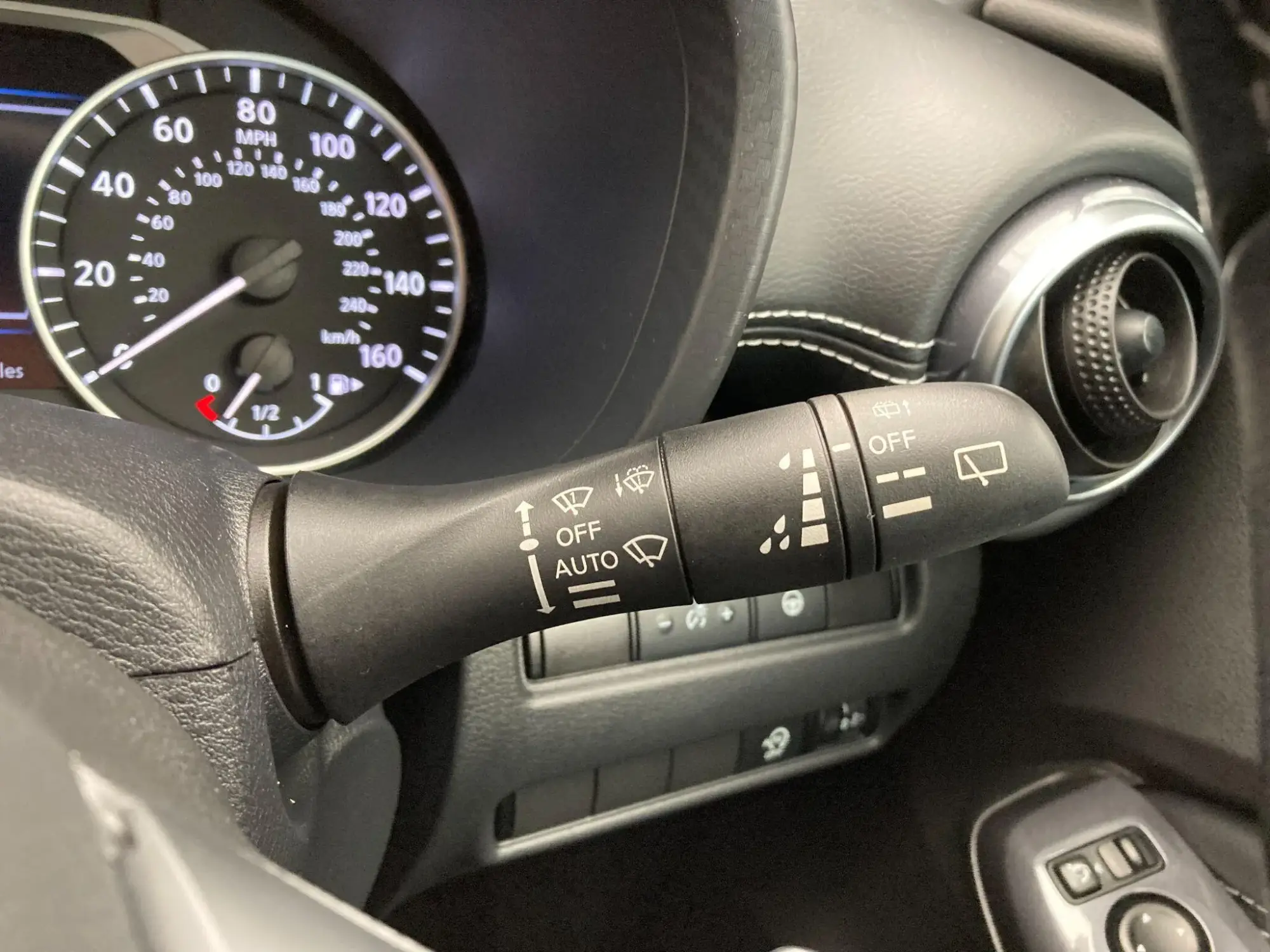 Nissan Juke Image 52