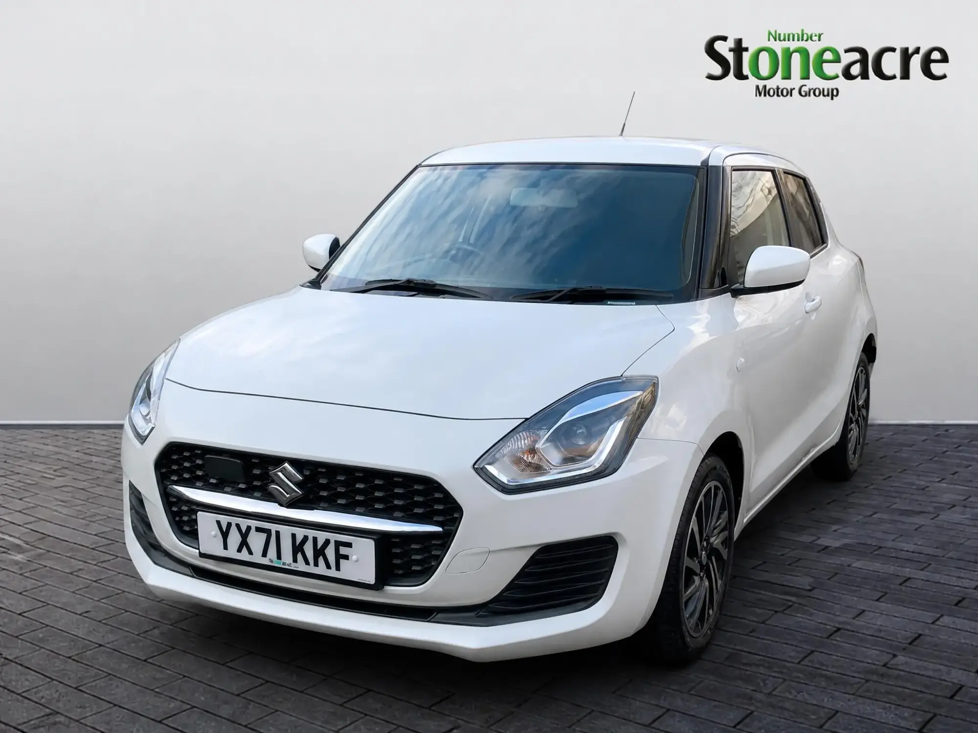 Suzuki Swift Image 12 Suzuki Swift Image 12