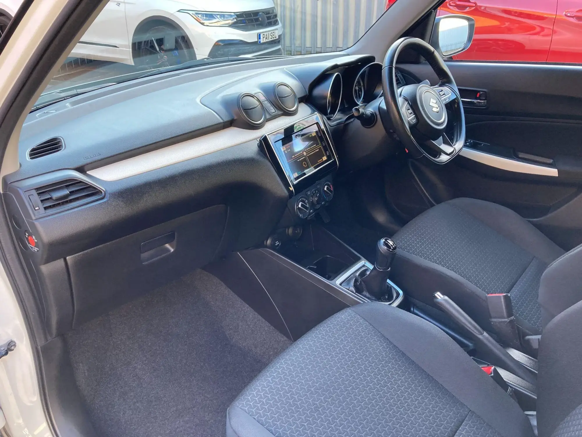 Suzuki Swift Image 31 Suzuki Swift Image 31