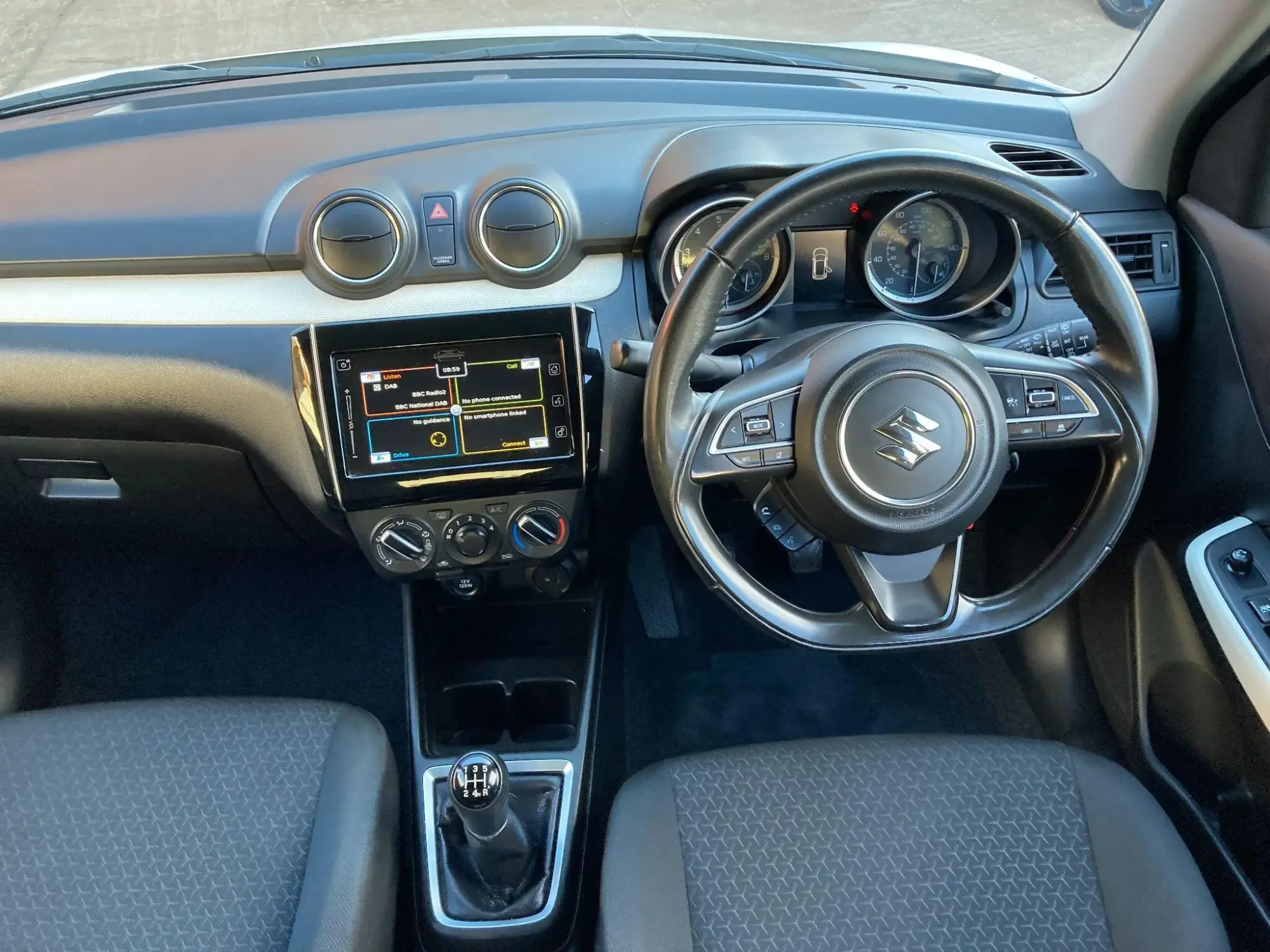 Suzuki Swift Image 45 Suzuki Swift Image 45