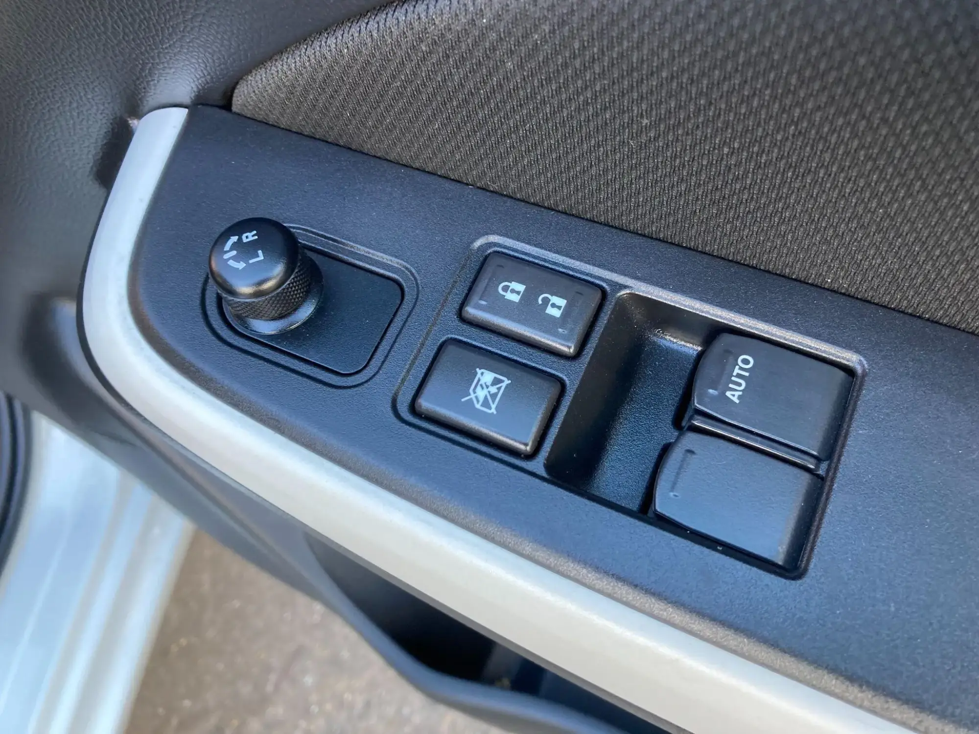 Suzuki Swift Image 47 Suzuki Swift Image 47