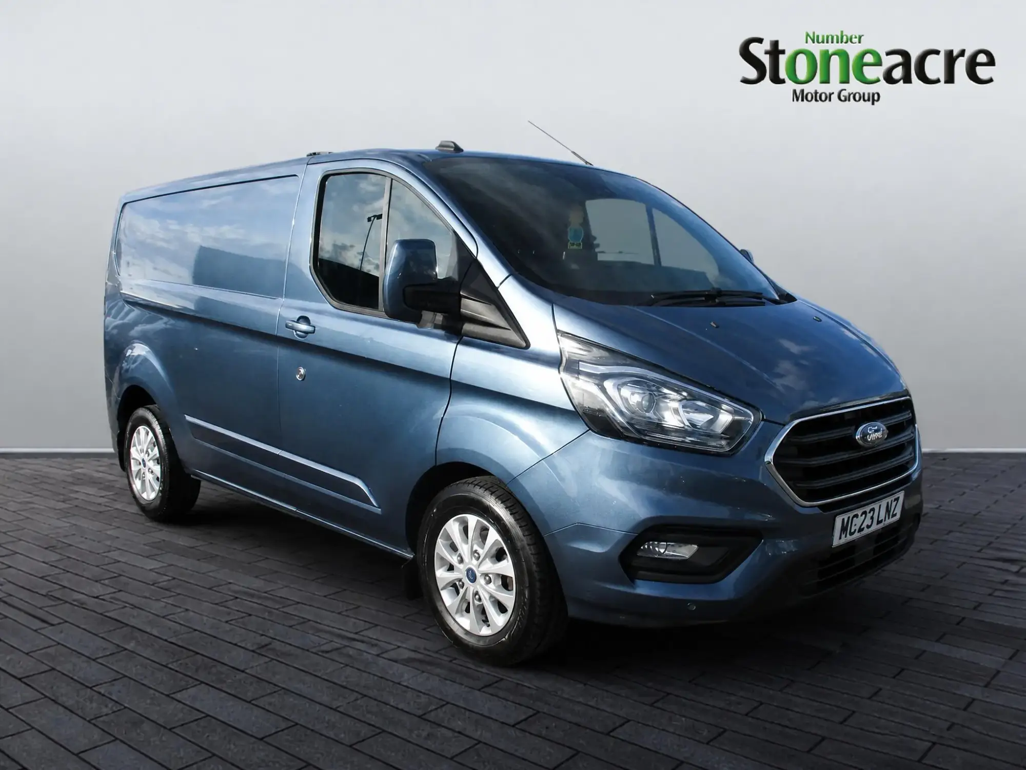 Ford Transit Custom 2.0 300 EcoBlue Limited L1 H1 Euro 6 (s/s) 5dr MC23LNZ Image 1 Ford Transit Custom 2.0 300 EcoBlue Limited L1 H1 Euro 6 (s/s) 5dr MC23LNZ Image 1