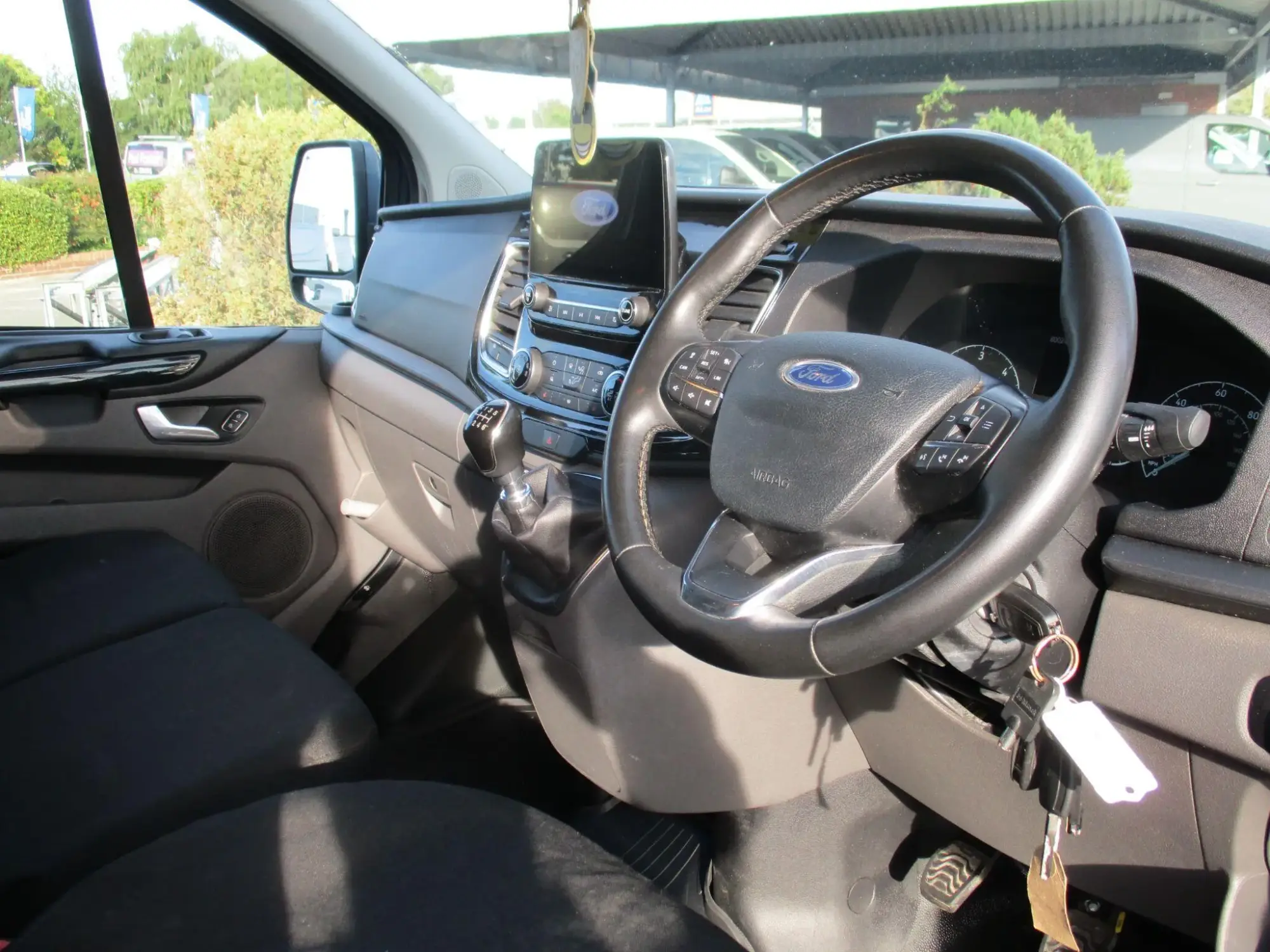 Ford Transit Custom Image 15 Ford Transit Custom Image 15