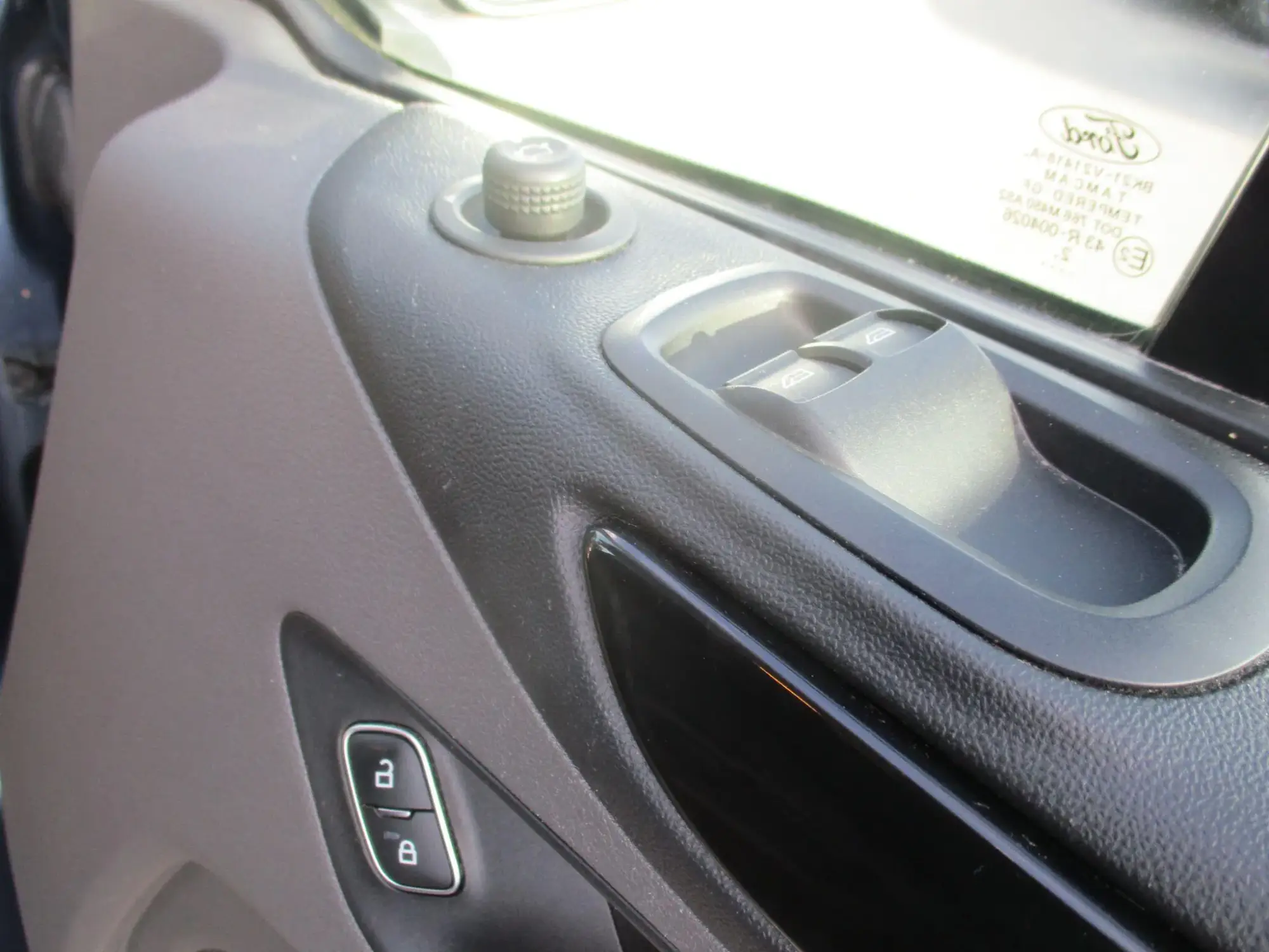 Ford Transit Custom Image 16 Ford Transit Custom Image 16